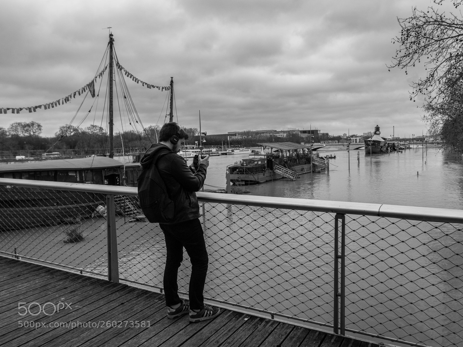 Canon EOS 80D sample photo. Photographing the flooding seine photography