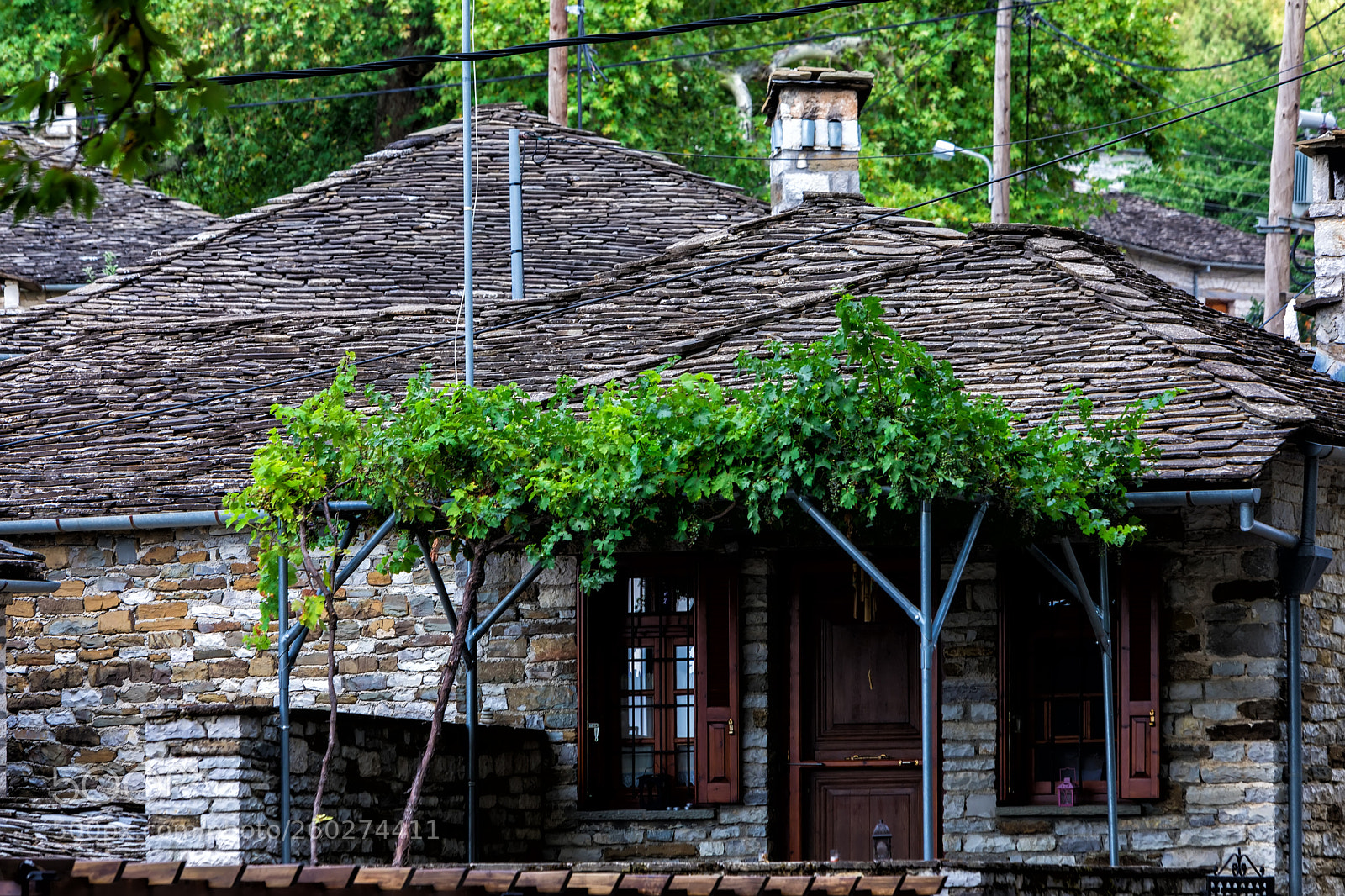 Canon EOS 5D Mark IV sample photo. Old stone houses in photography