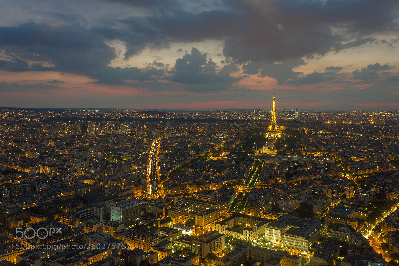 Canon EOS 550D (EOS Rebel T2i / EOS Kiss X4) sample photo. Paris at night photography