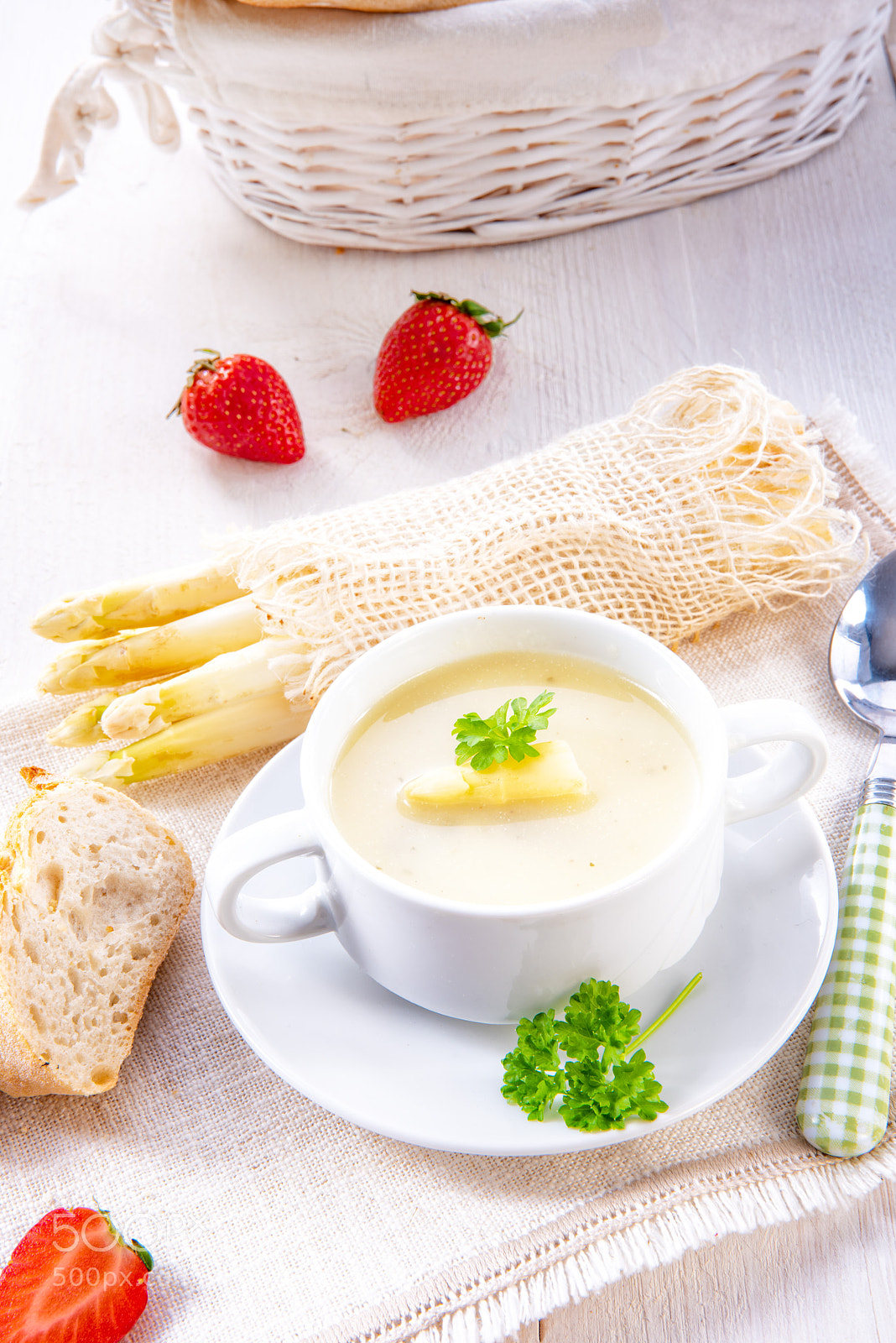 Nikon D810 sample photo. Asparagus cream soup with photography