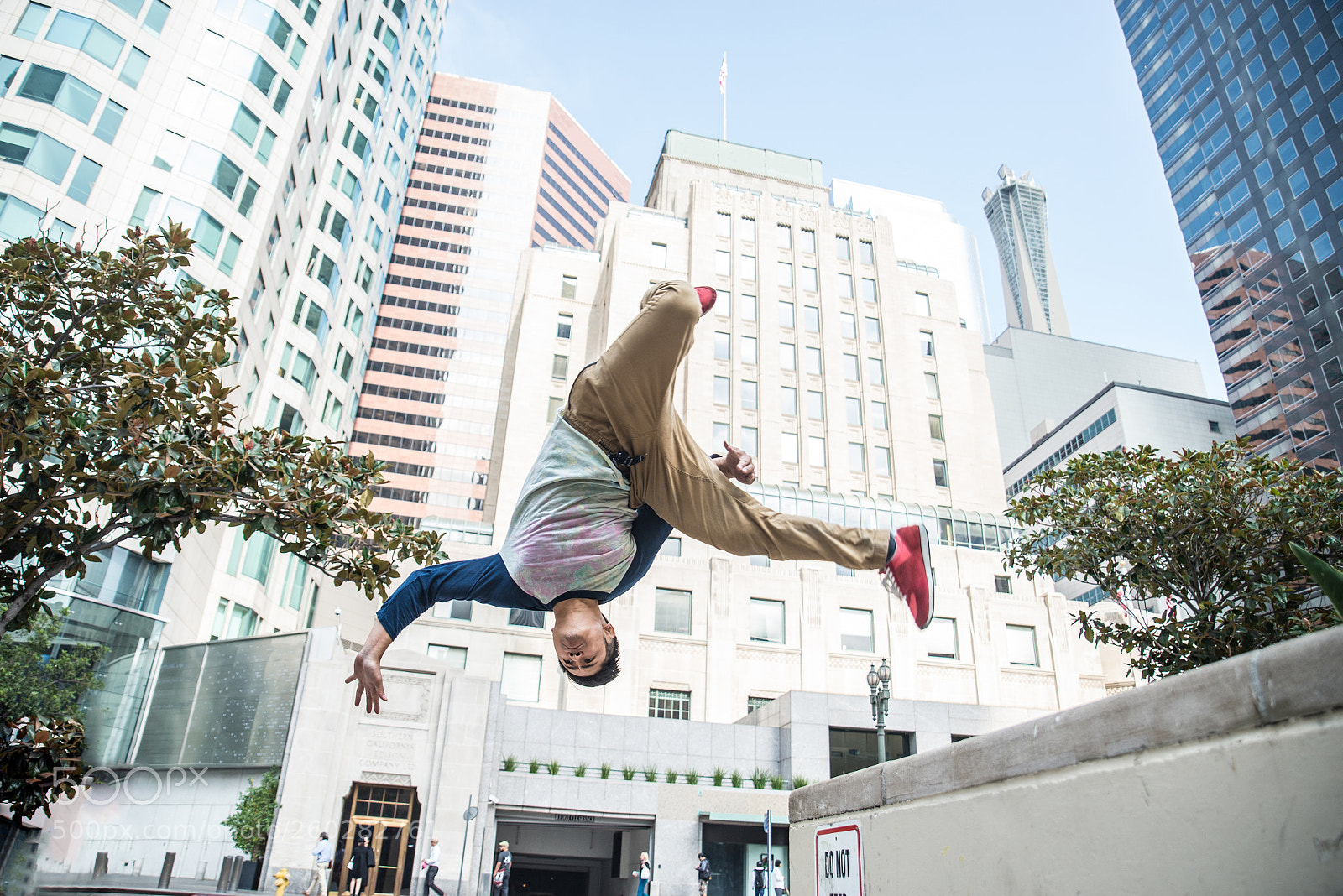 Nikon D610 sample photo. Man doing parkour photography