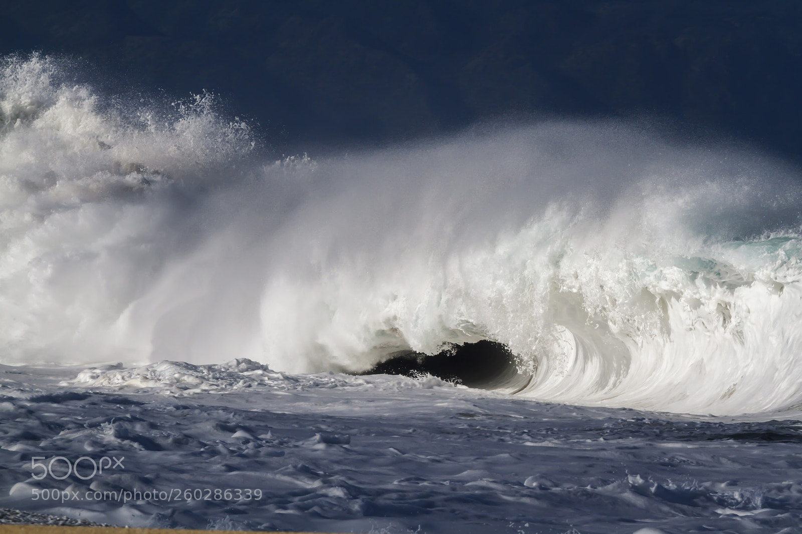 Canon EOS 7D sample photo. The black hole photography