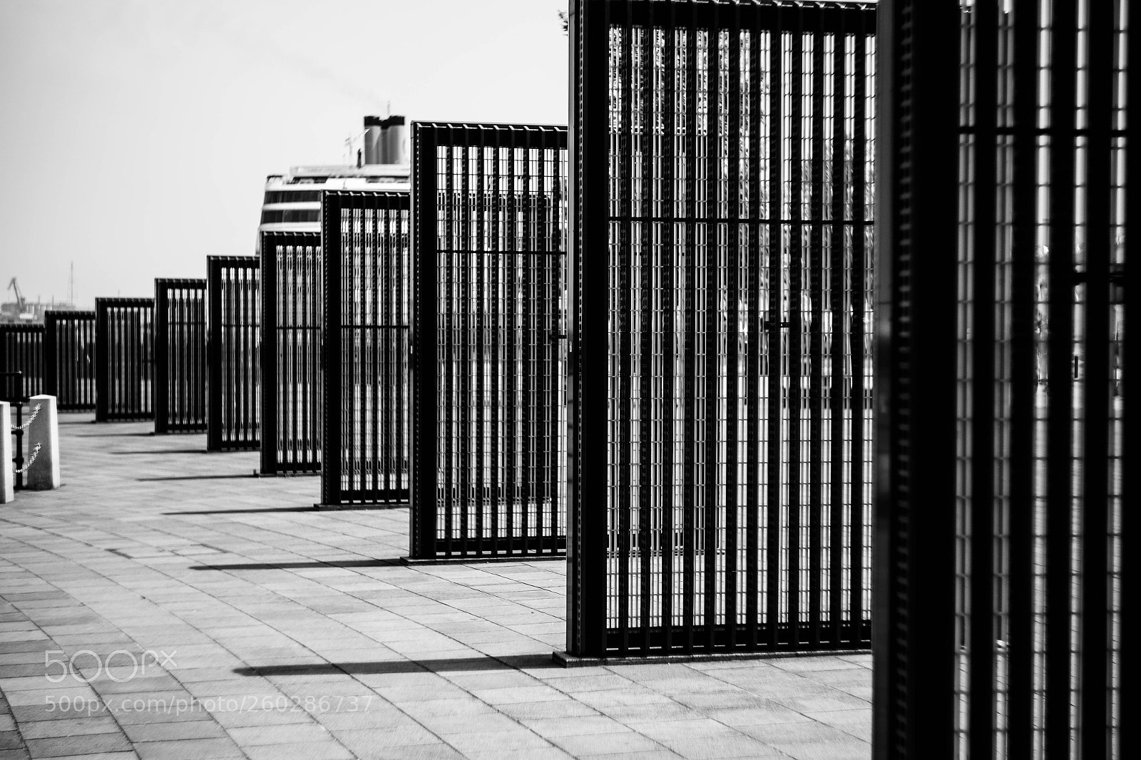 Fujifilm X-T1 sample photo. Monolith photography