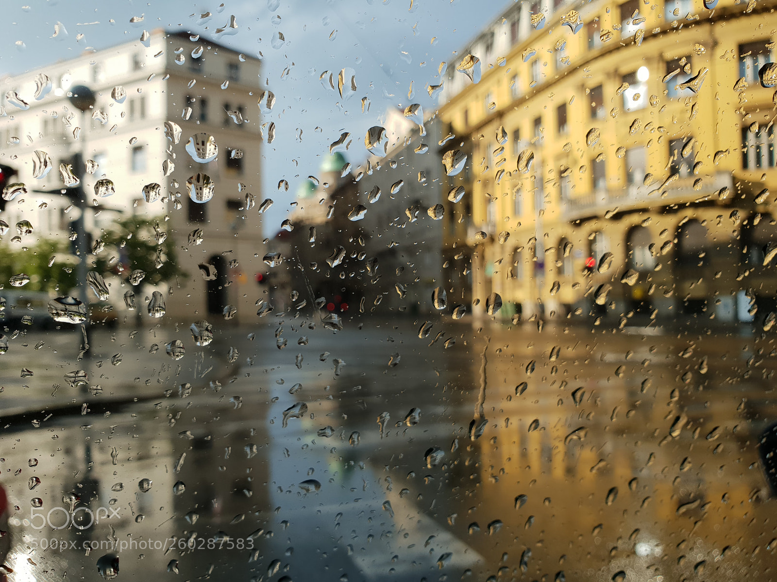 Samsung Galaxy S9+ sample photo. Sunny shower photography