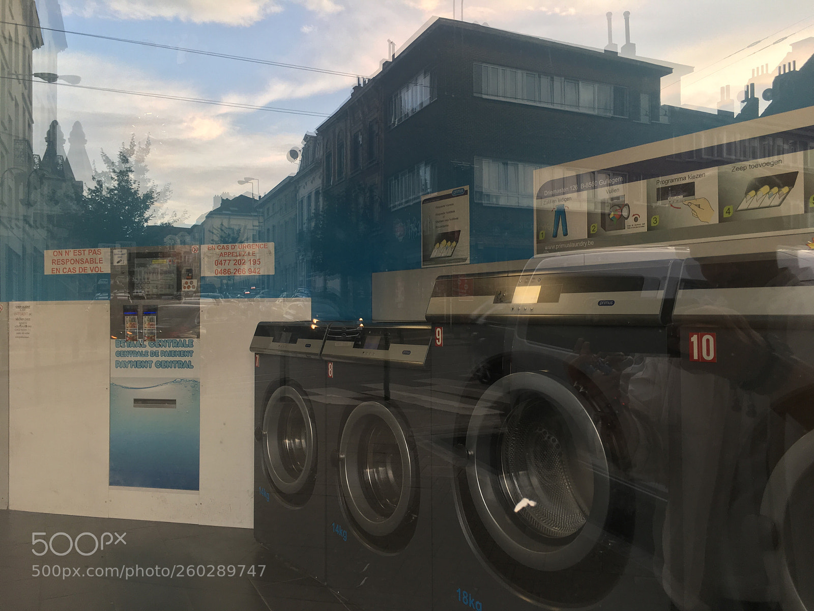 Apple iPhone 6s Plus sample photo. Beautiful launderette  photography
