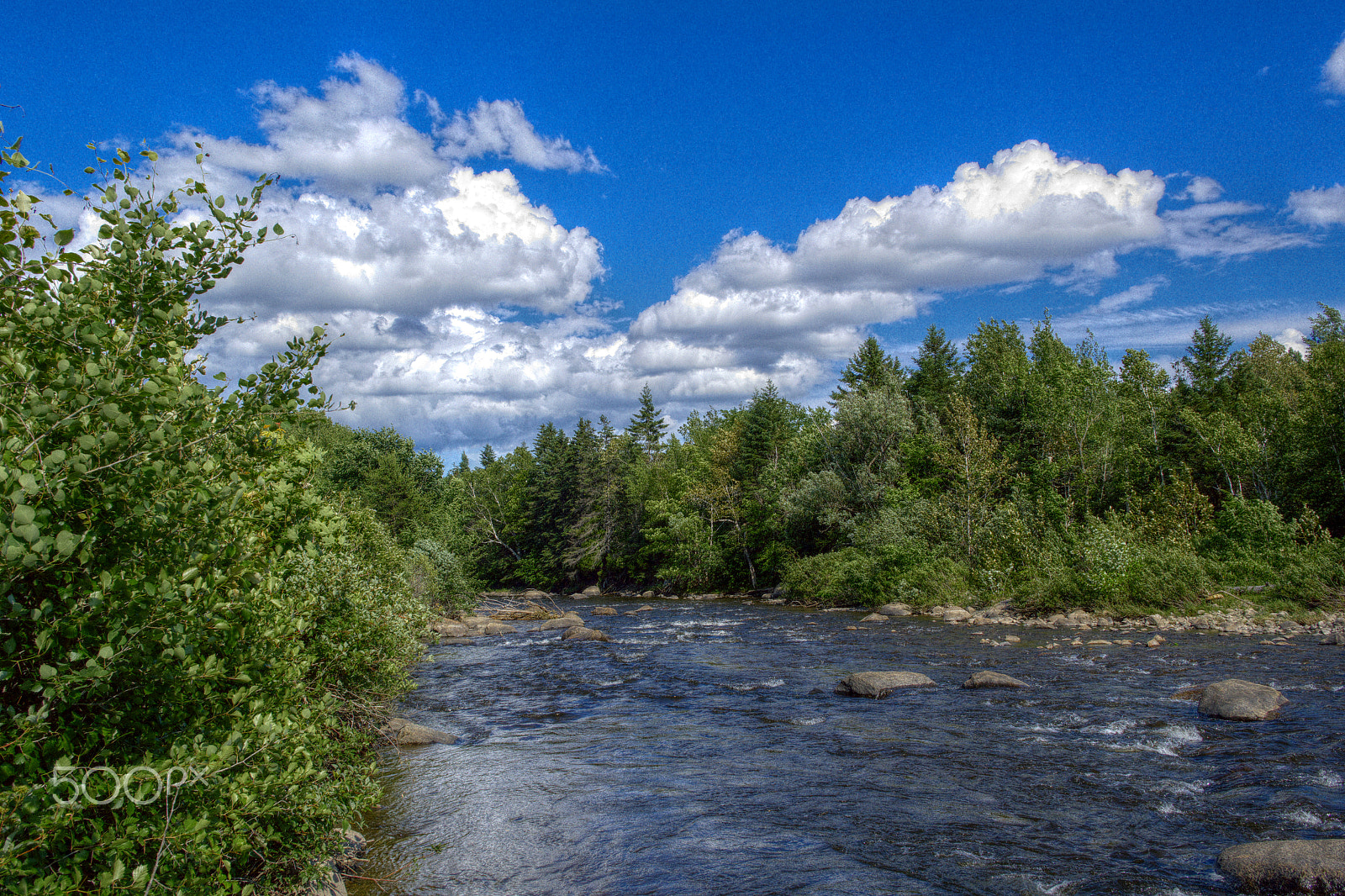 Samsung NX1000 sample photo. Saint-charles river photography