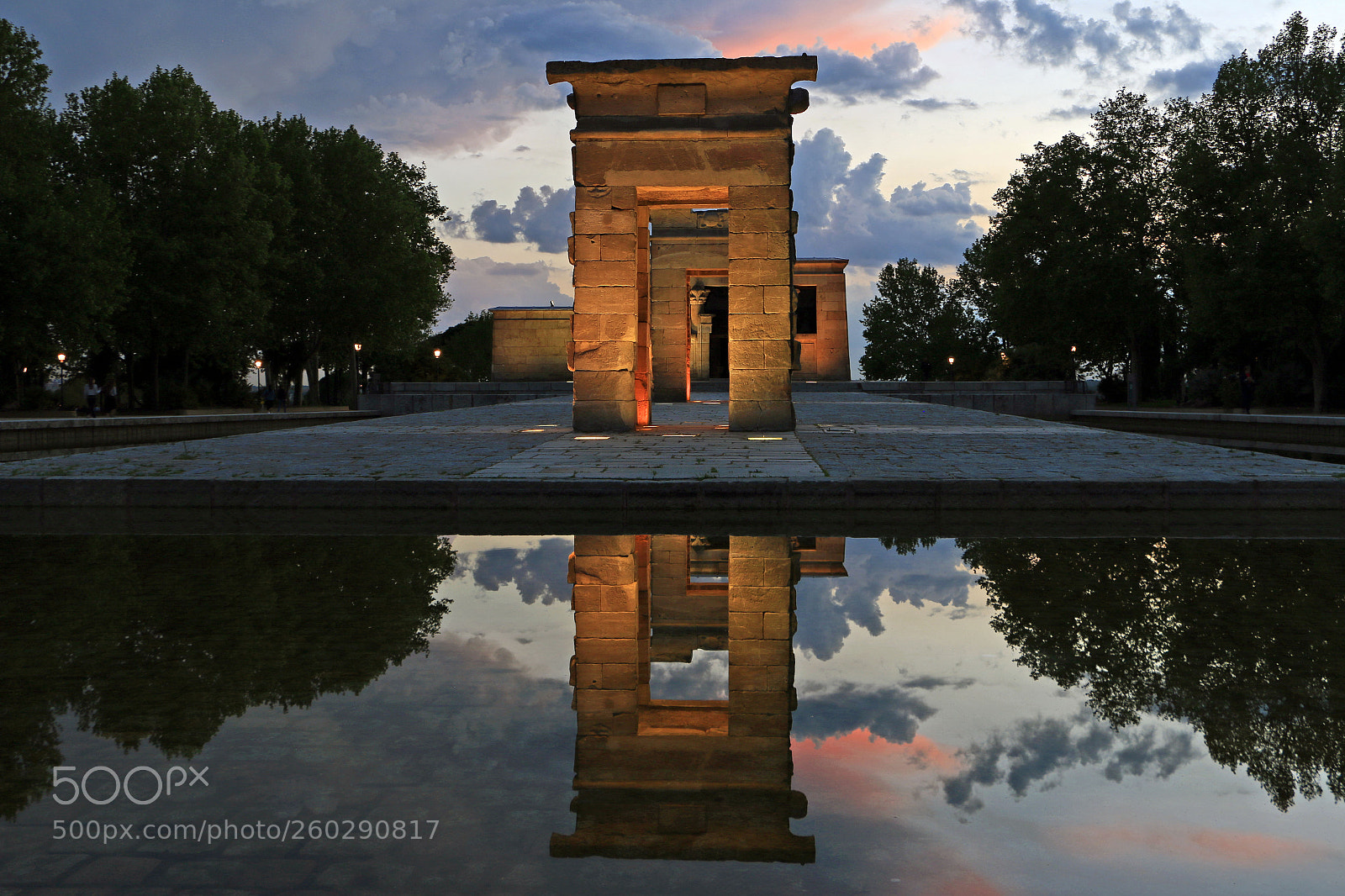 Canon EOS 70D sample photo. Debod's temple photography