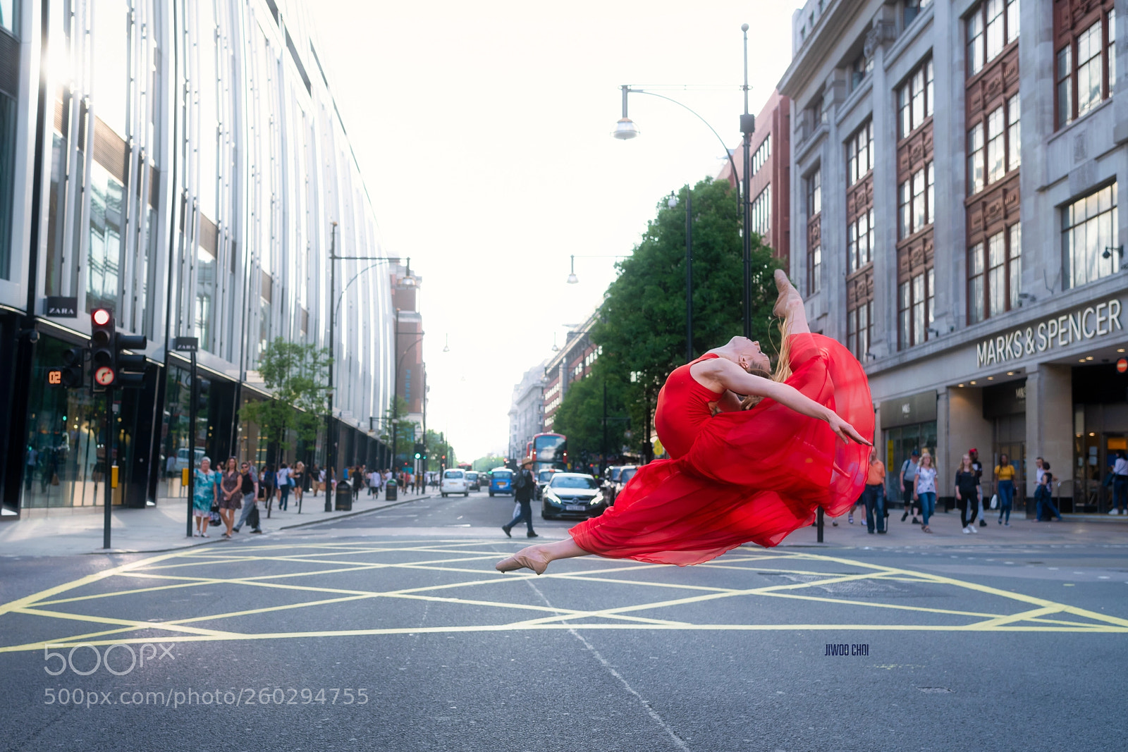Nikon D850 sample photo. Dancing on the street photography
