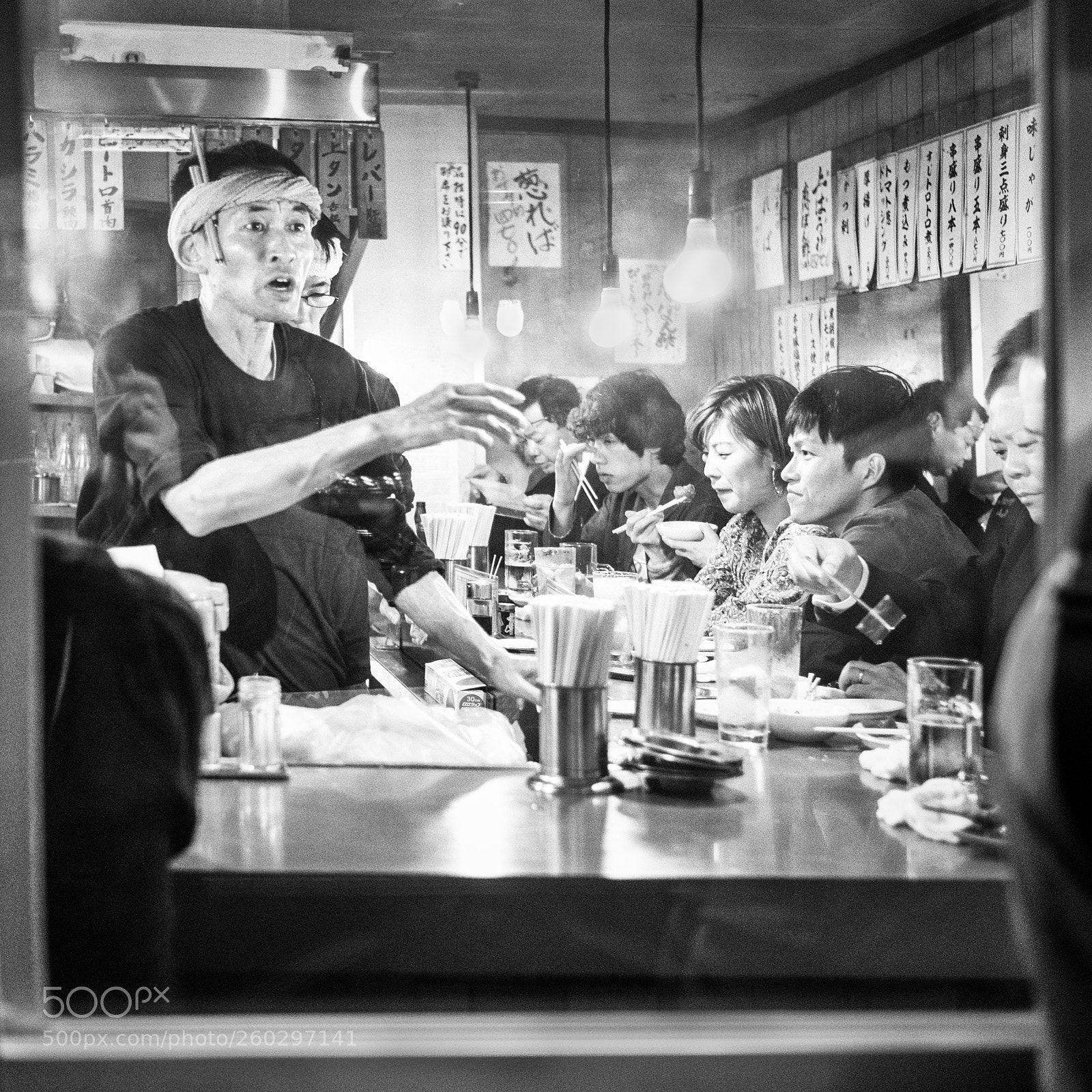 Fujifilm X-T2 sample photo. Midnight diner photography