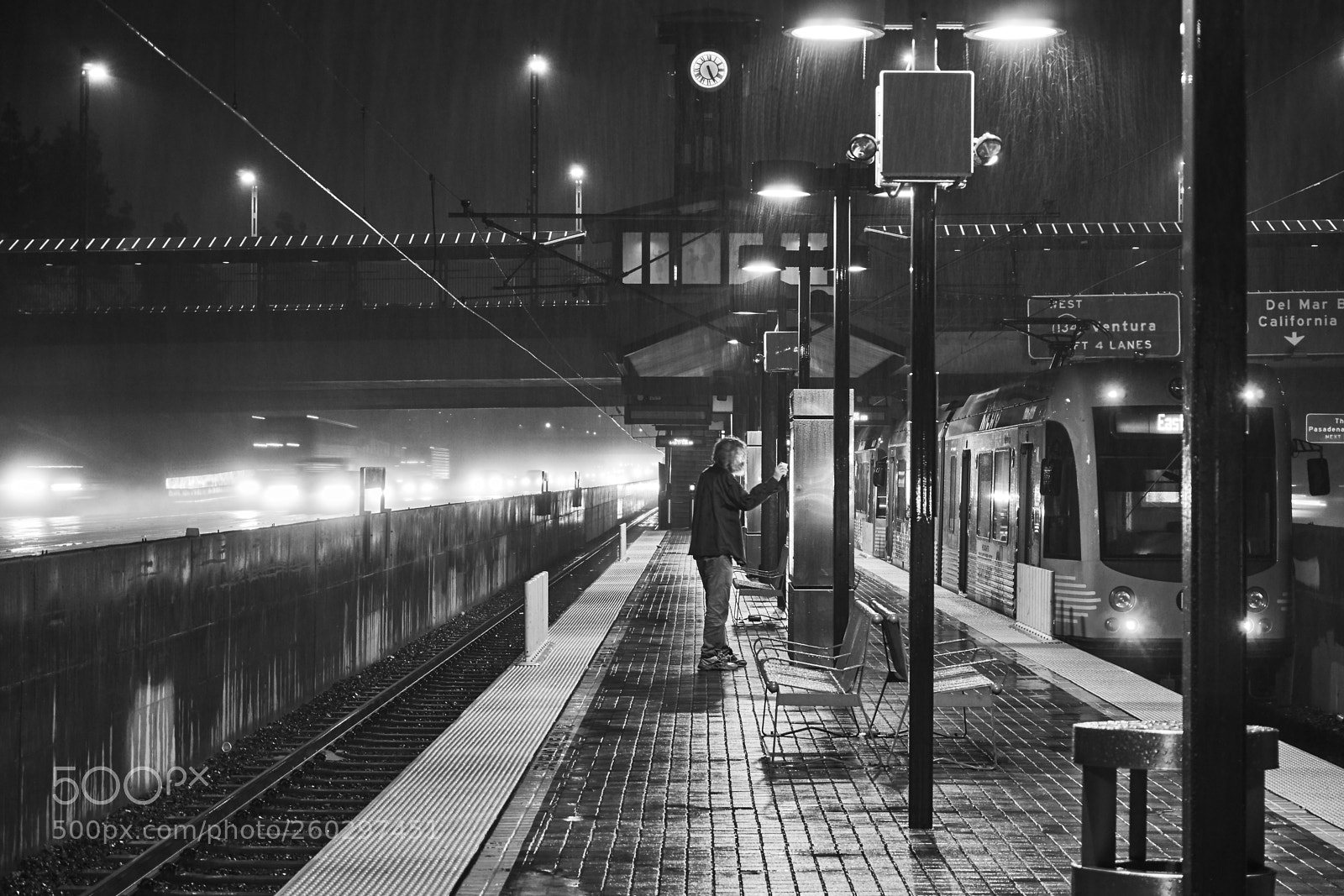 Sony a6000 sample photo. Dude on train platform photography