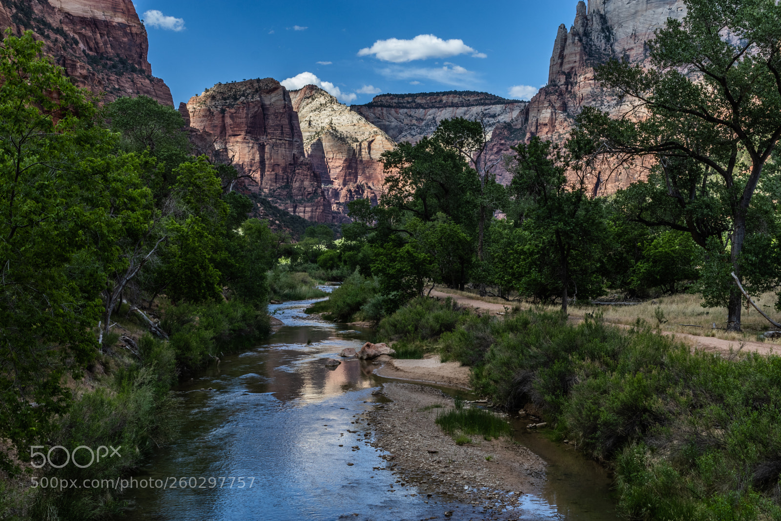 Canon EOS 80D sample photo. Mountains and stream photography