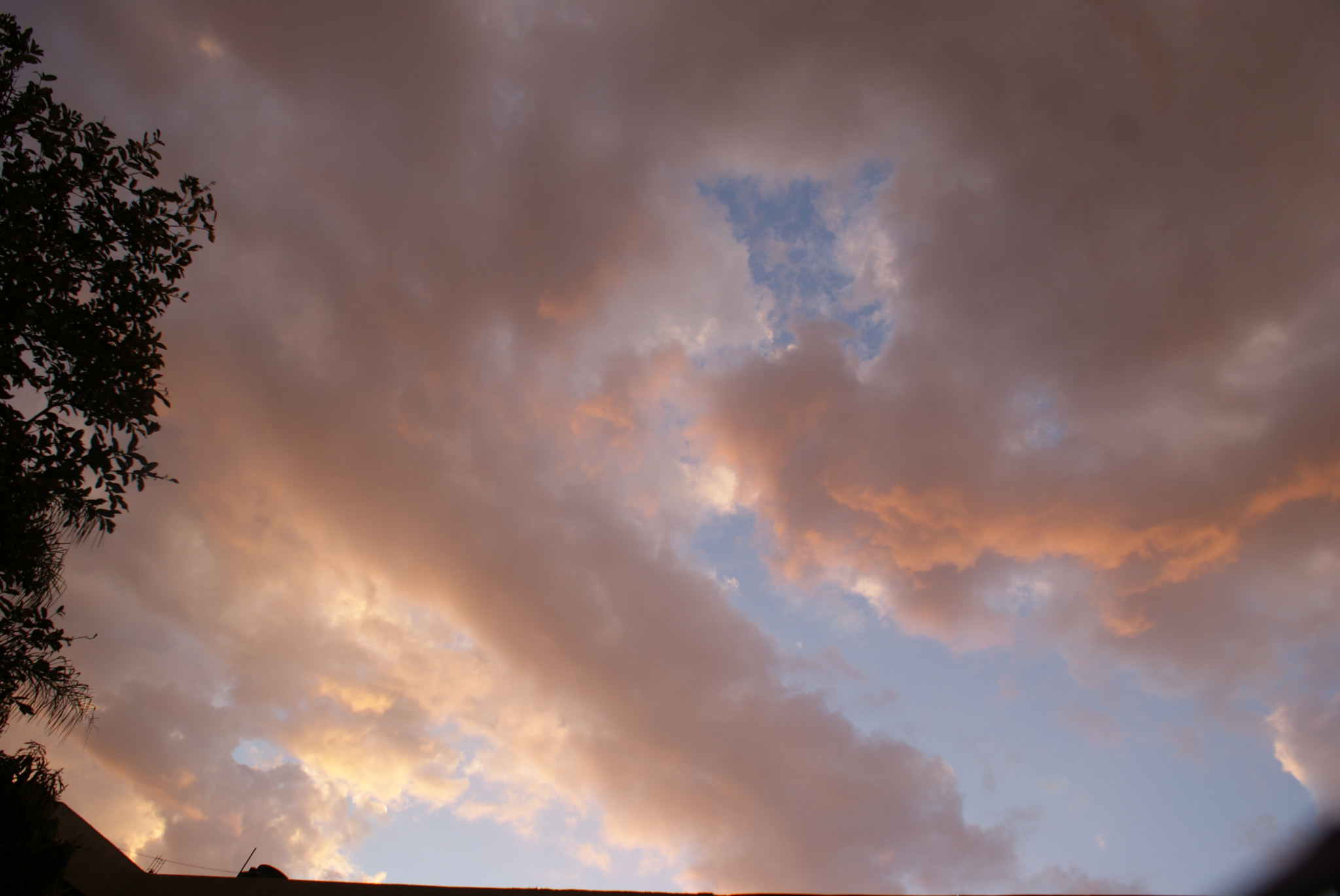 Sony DT 18-70mm F3.5-5.6 sample photo. Nube photography