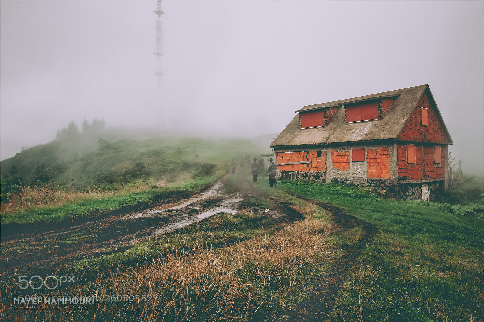 Canon EOS 60D sample photo. Hidirnebi foggy house photography