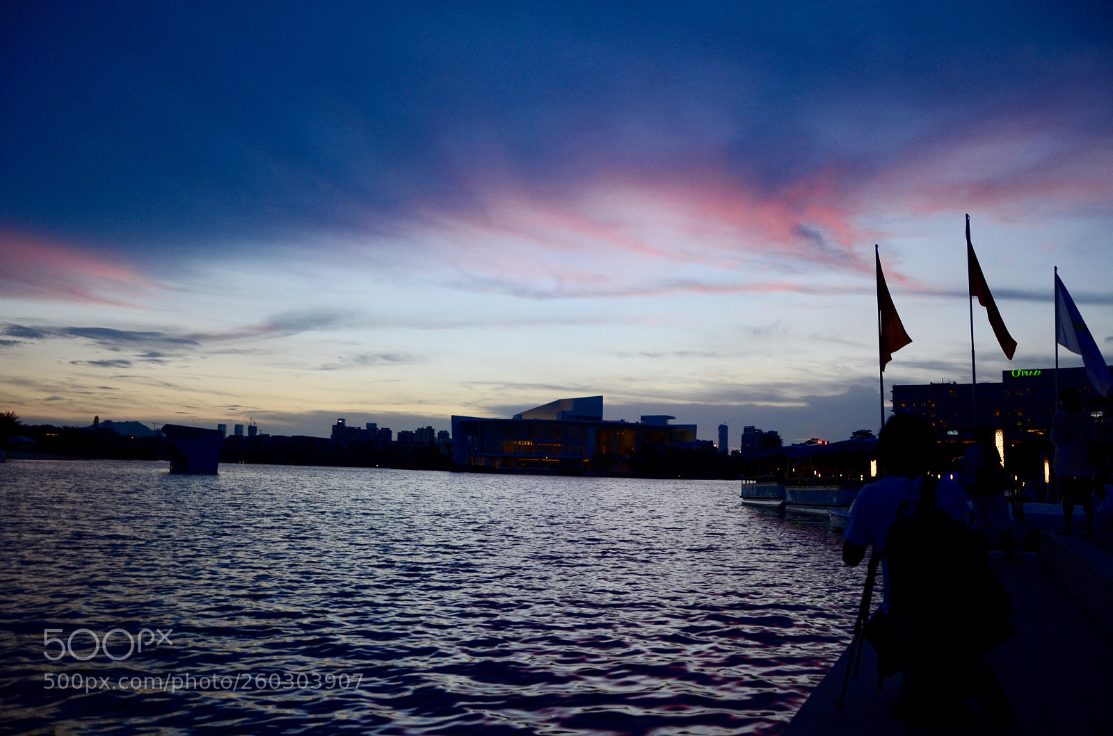 Nikon D7000 sample photo. The colors photography