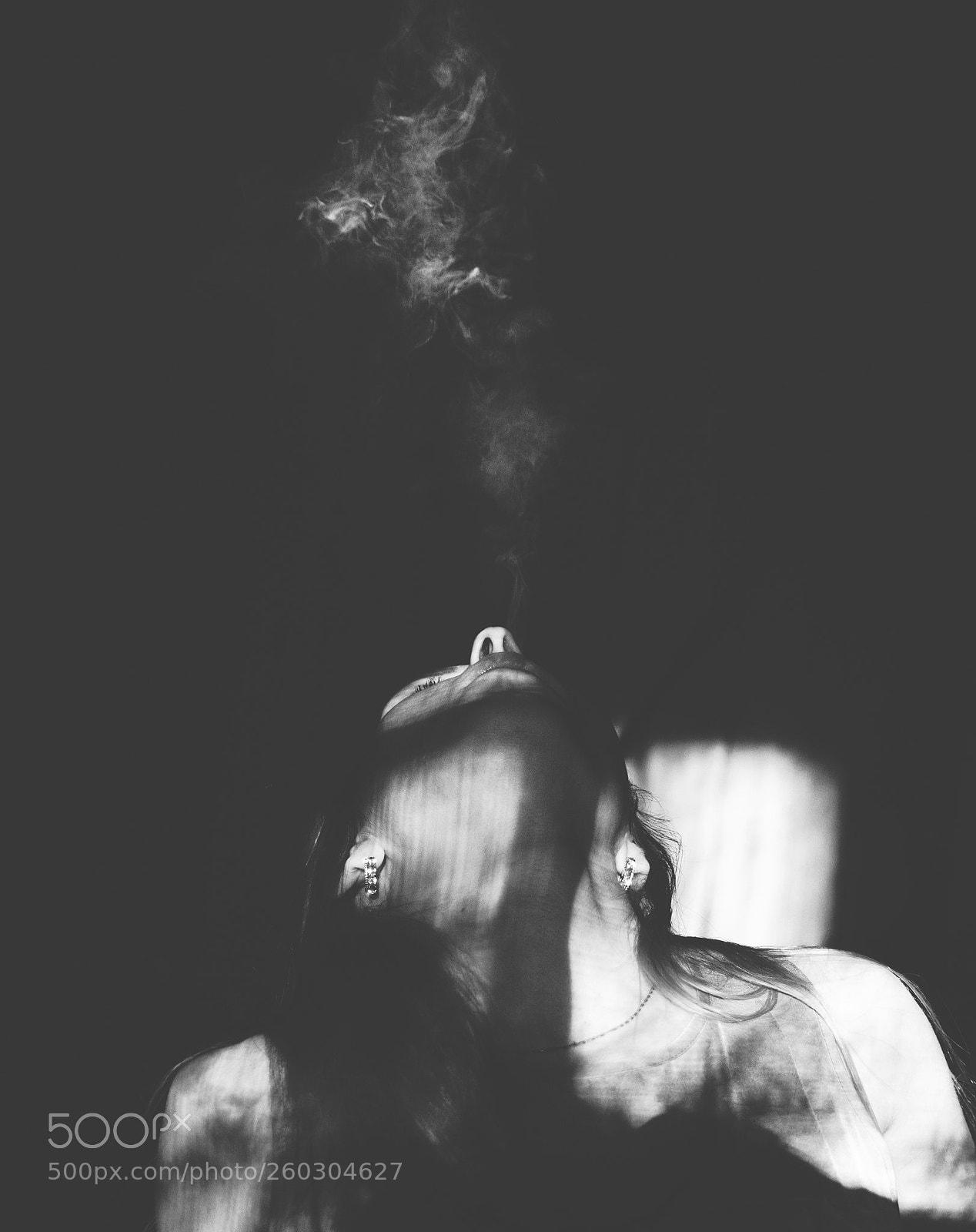 Nikon D7100 sample photo. Woman smoke photography