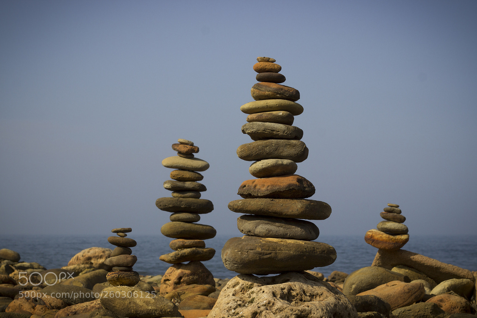 Canon EOS 600D (Rebel EOS T3i / EOS Kiss X5) sample photo. Balancing stones - horden photography