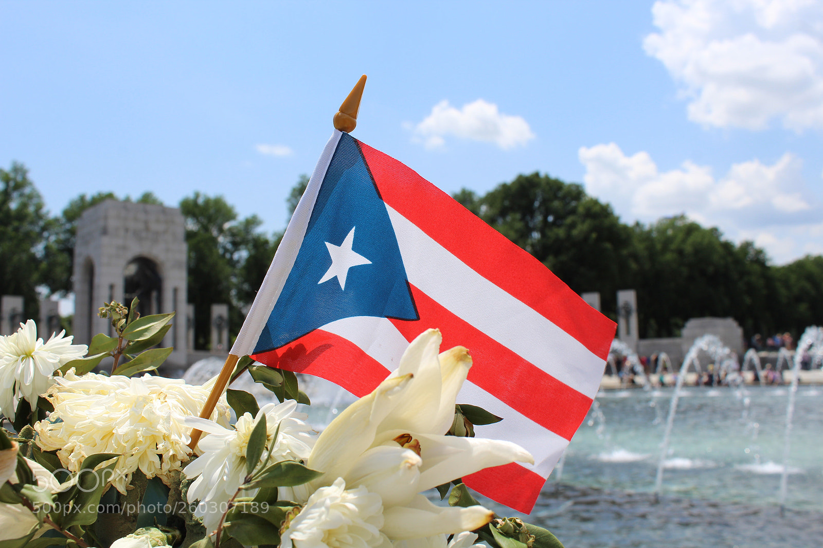 Canon EOS 1300D (EOS Rebel T6 / EOS Kiss X80) sample photo. Because puerto rico photography