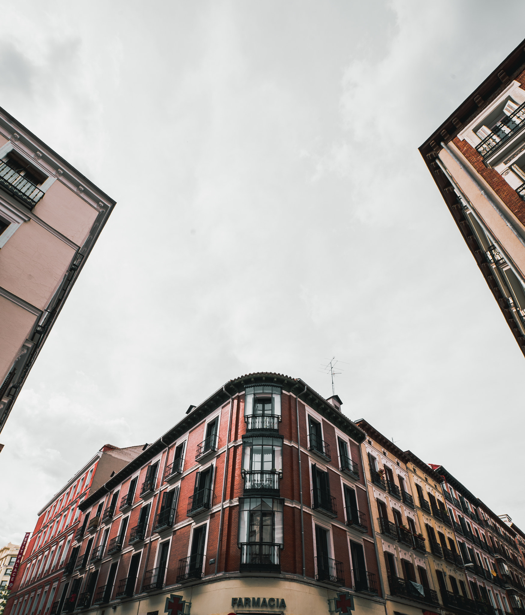 Sony a7S sample photo. Urban colors photography
