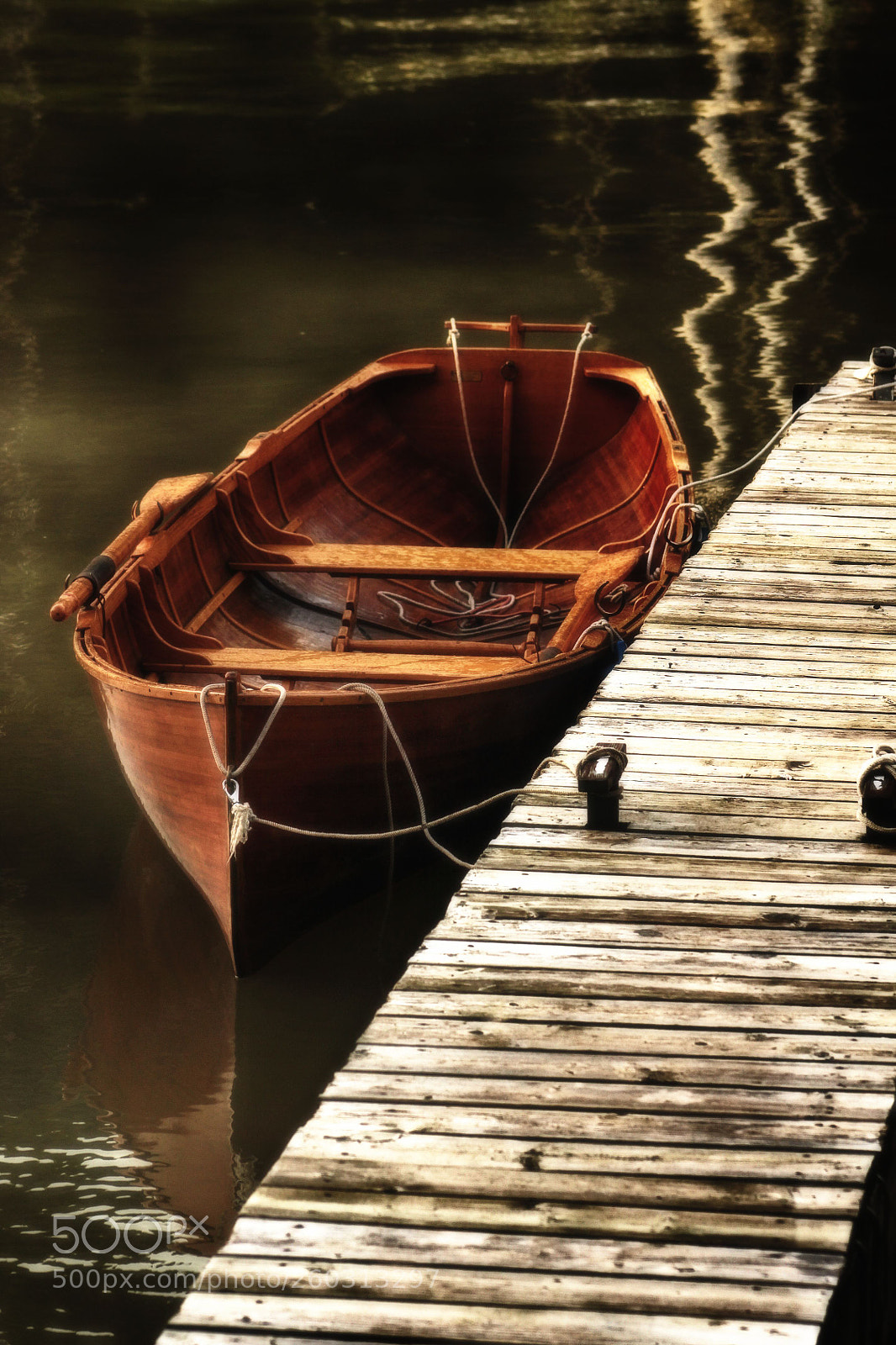 Canon EOS 1100D (EOS Rebel T3 / EOS Kiss X50) sample photo. Red boat docked photography