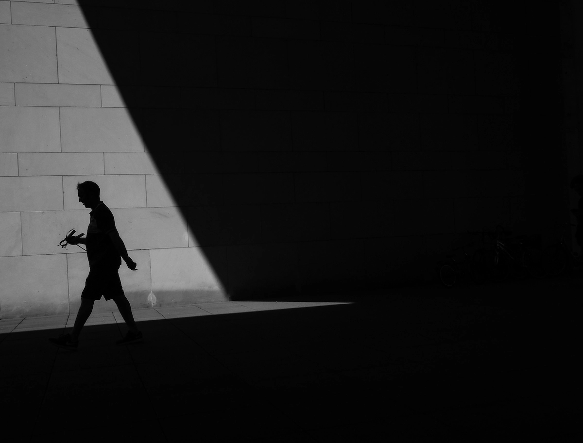 Olympus OM-D E-M10 III sample photo. Street geometry photography