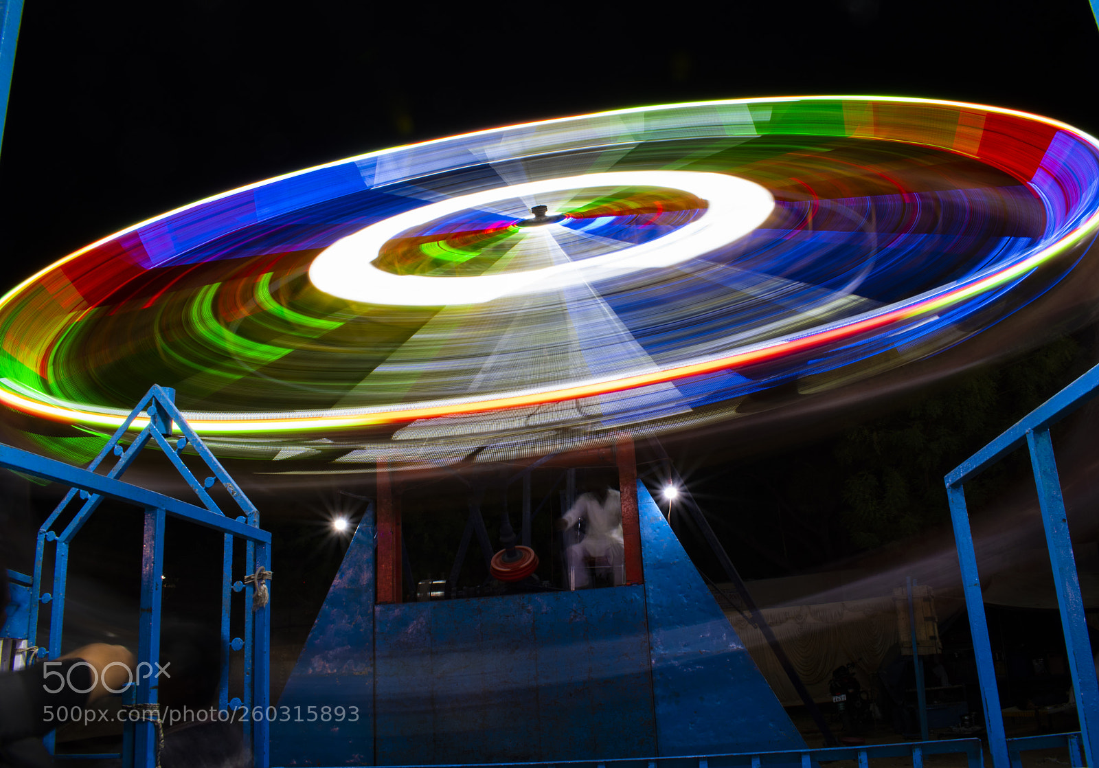 Nikon D5600 sample photo. Round world photography
