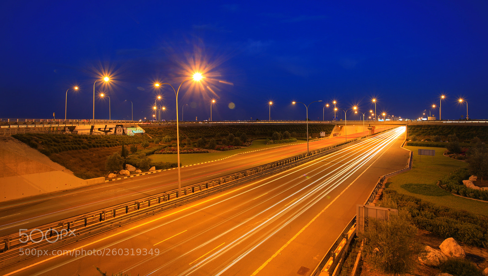 Canon EOS 5D Mark IV sample photo. Light trails at night photography