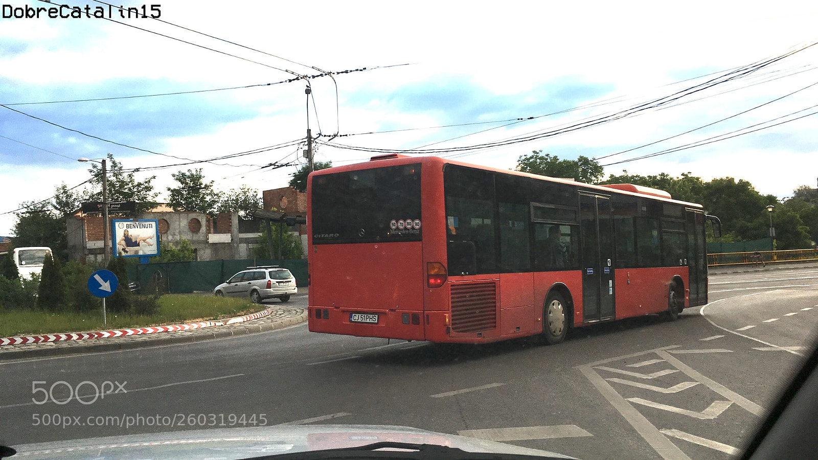 Apple iPhone SE sample photo. Mercedes citaro - cluj photography