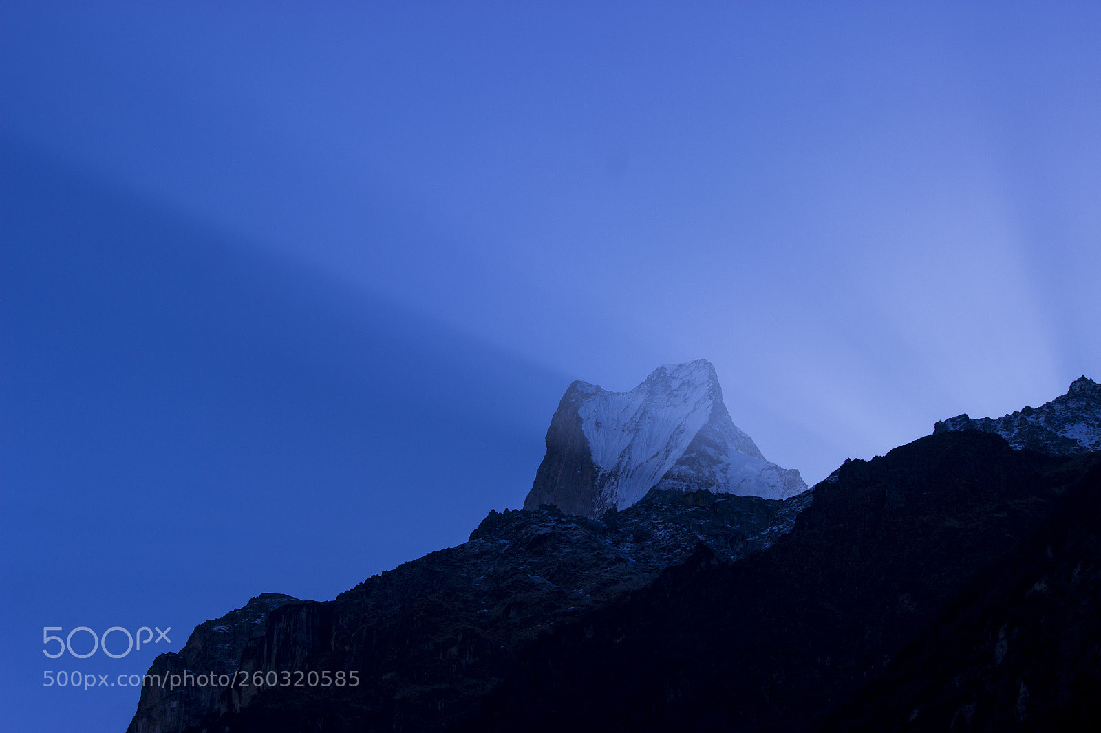 Canon EOS 600D (Rebel EOS T3i / EOS Kiss X5) sample photo. Machchapuchhre mountain photography