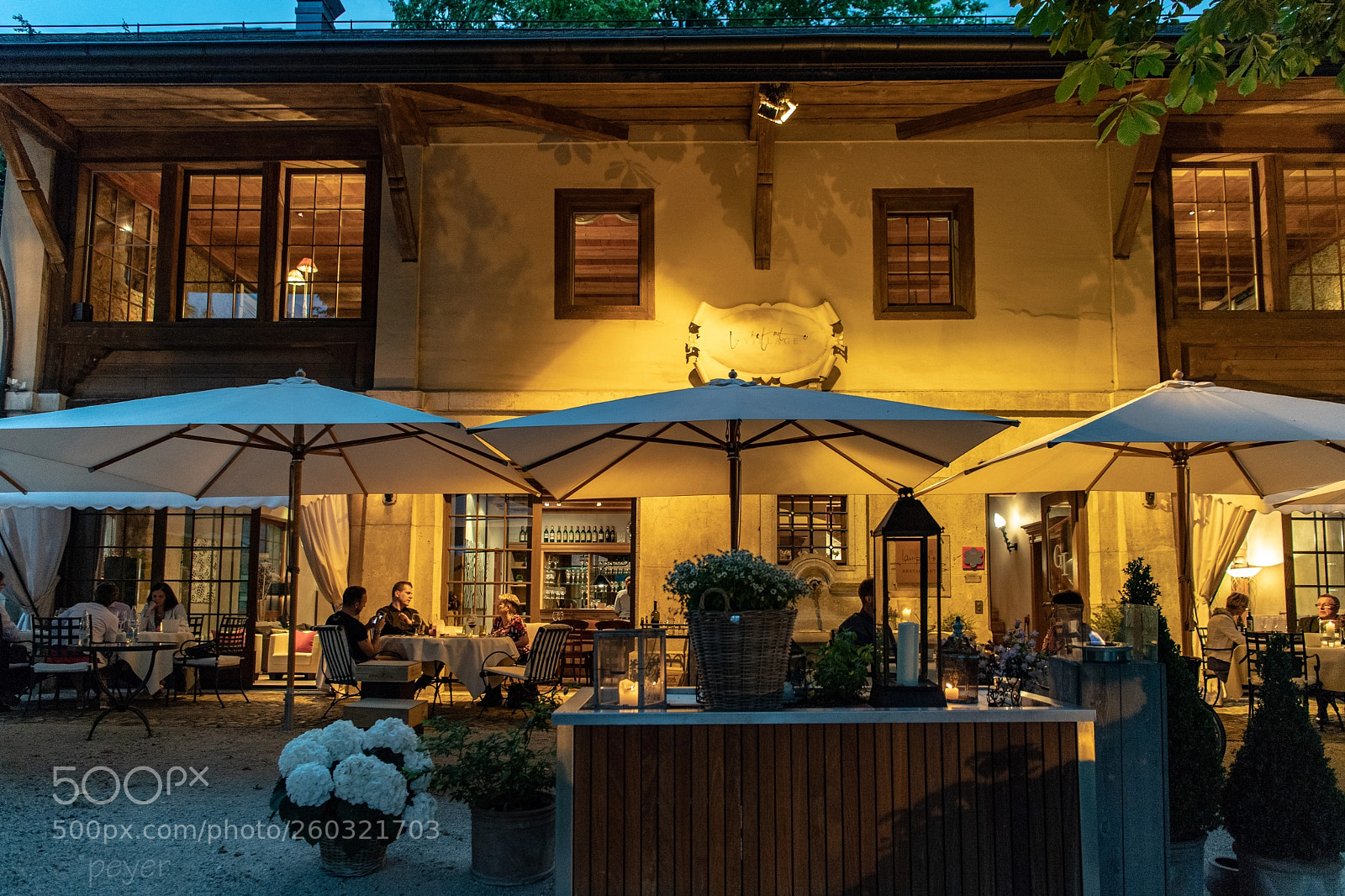 Nikon D5 sample photo. Restaurant lamparts, hägendorf photography