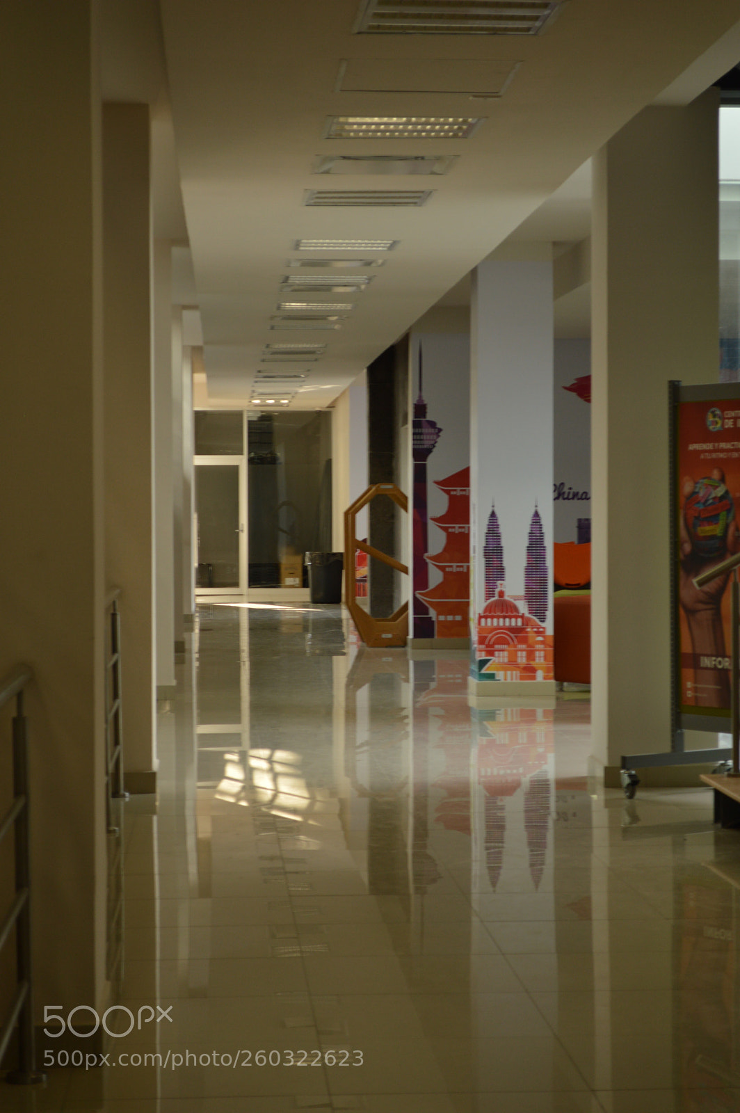 Nikon D3200 sample photo. Pasillo photography