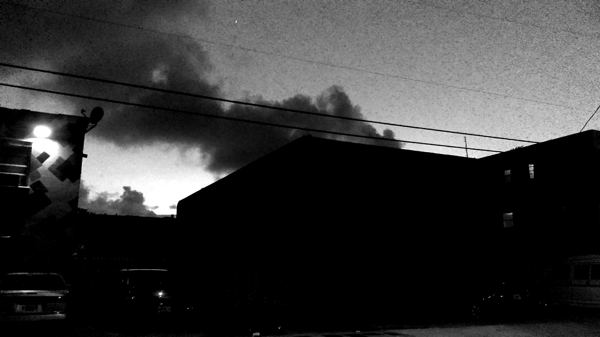 HTC DESRIE D530 sample photo. Deep smokin black photography