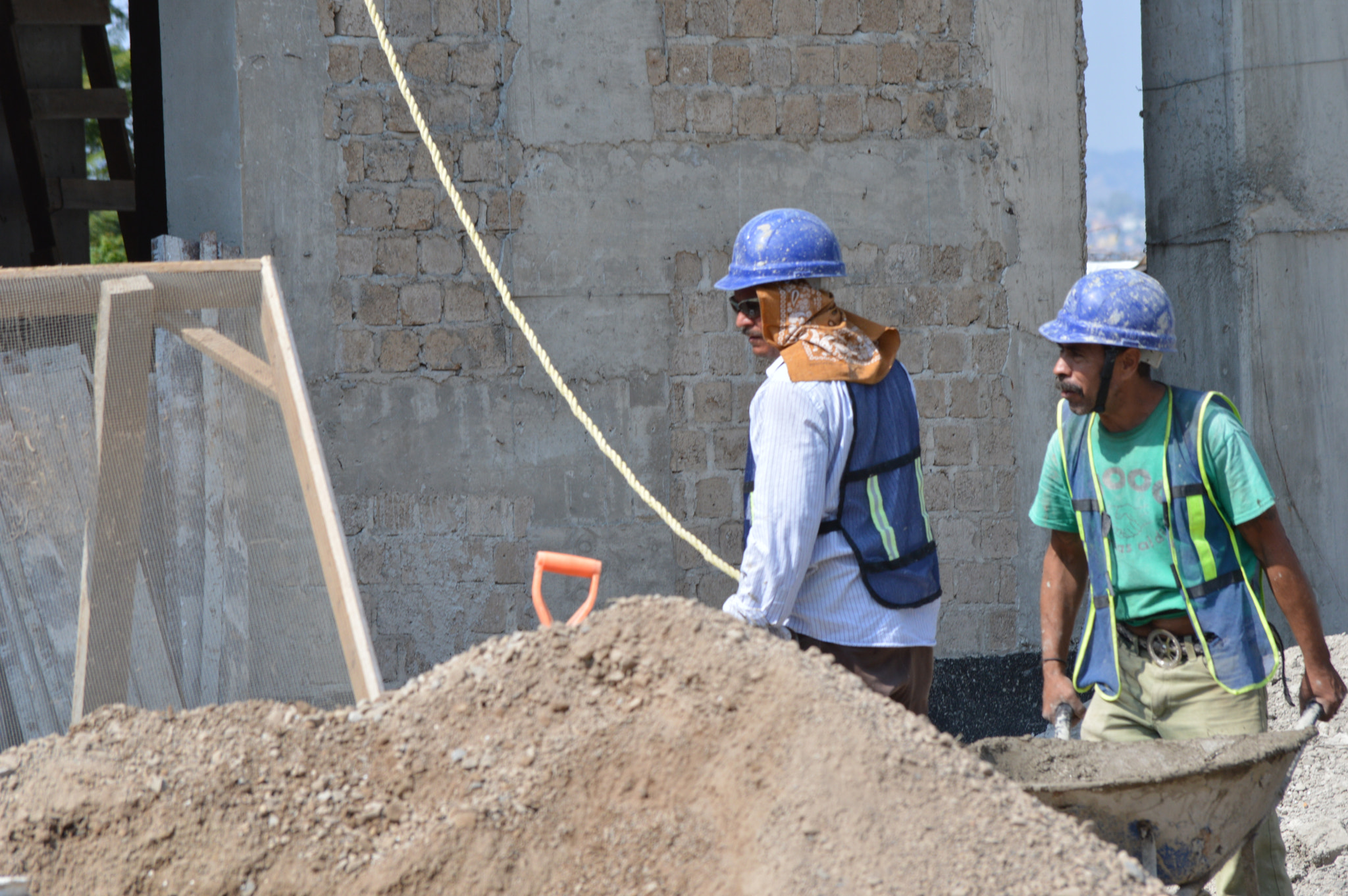 Nikon D3200 sample photo. Trabajadores mexicanos photography