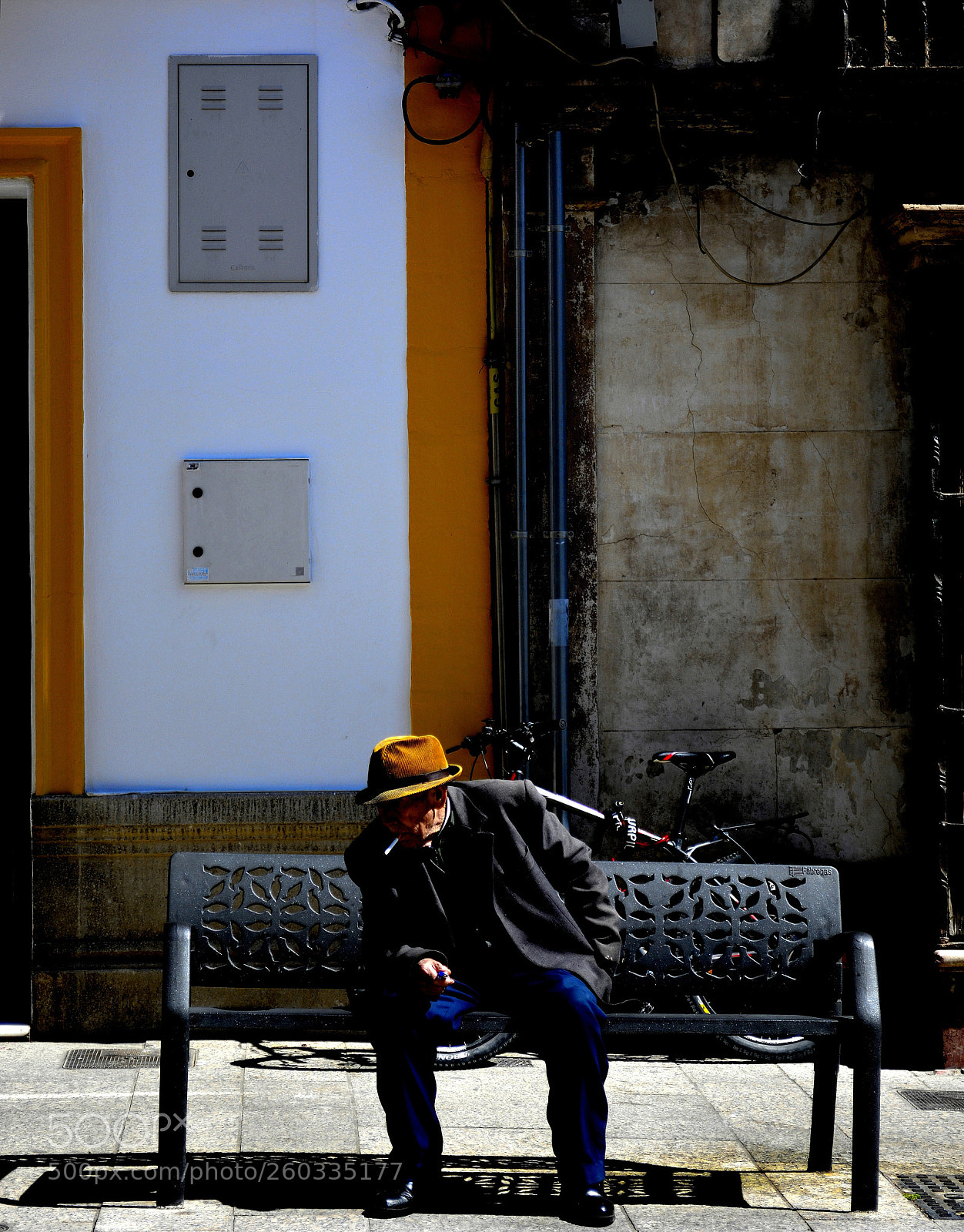 Nikon D5200 sample photo. Fumbling with happiness photography