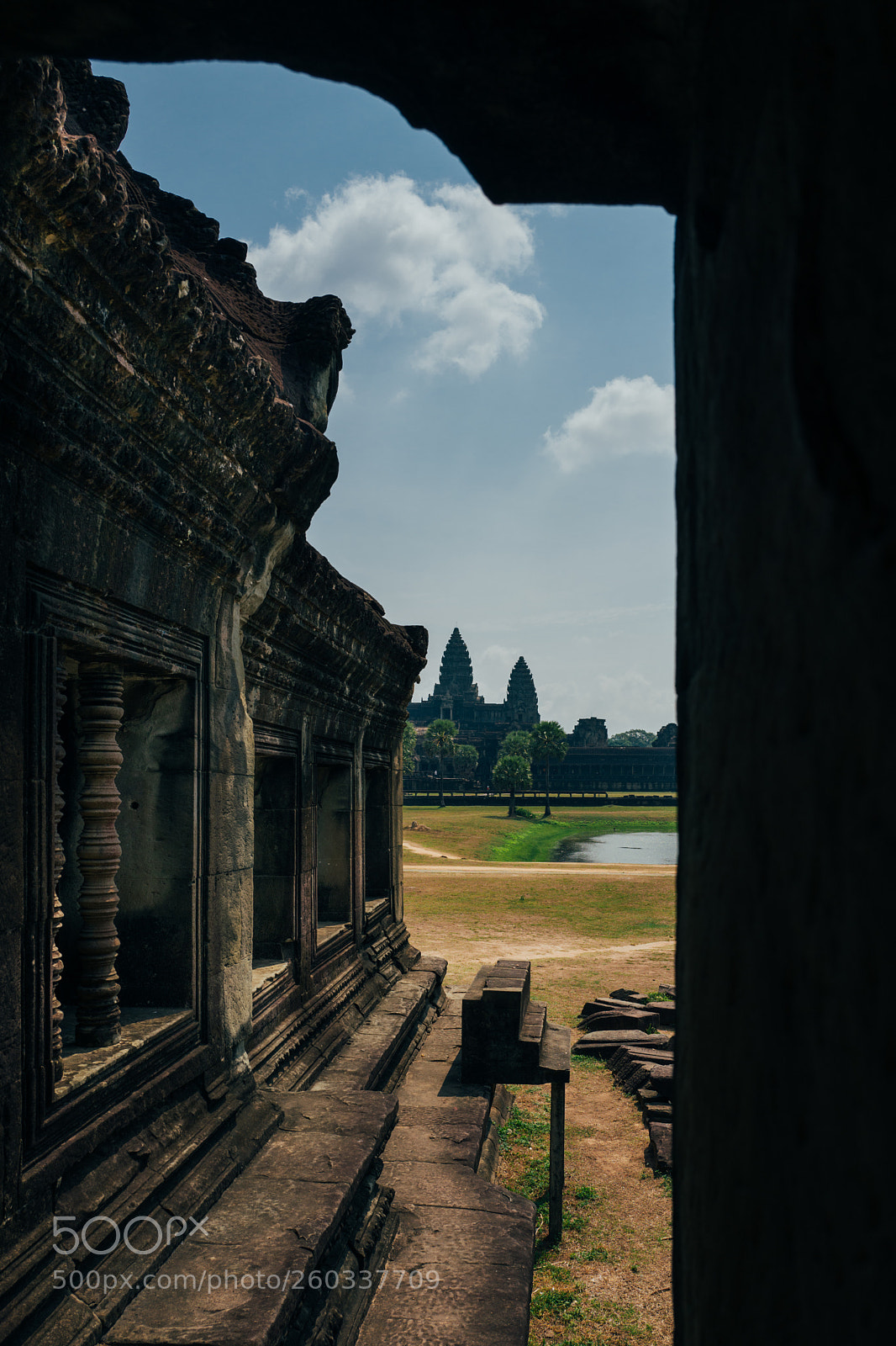 Leica Q (Typ 116) sample photo. The silence of angkor photography