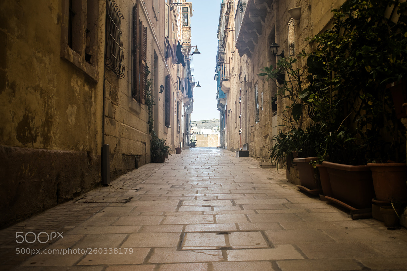 Nikon D3300 sample photo. Narrow roads in malta photography