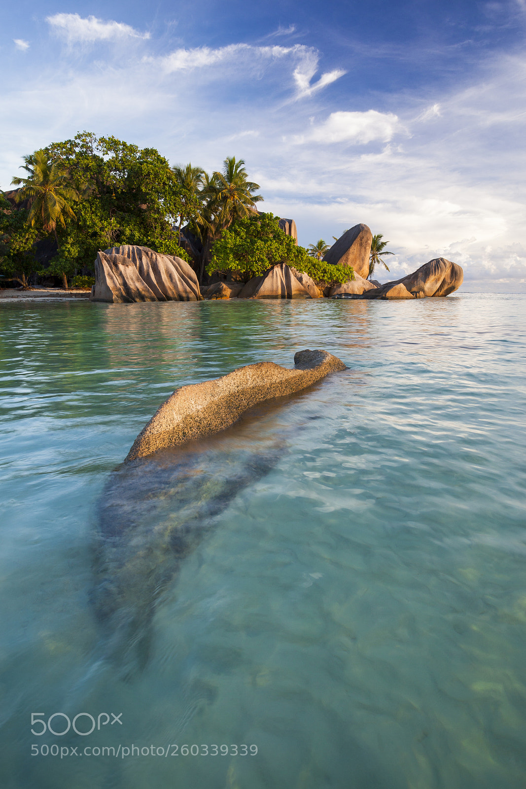 Canon EOS 5D Mark II sample photo. La digue, seychelles photography