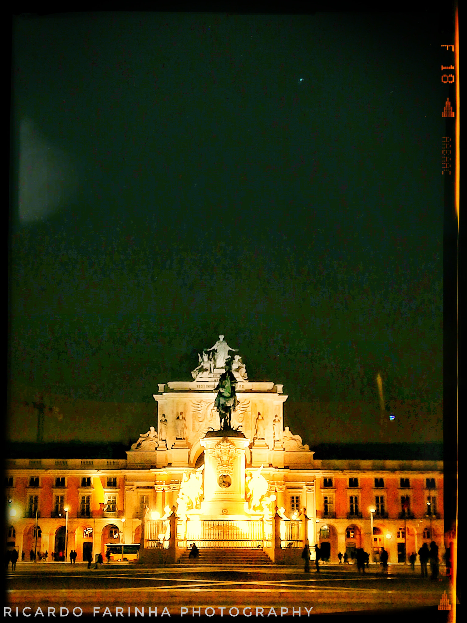 HUAWEI PRA-LX1 sample photo. Dig photography