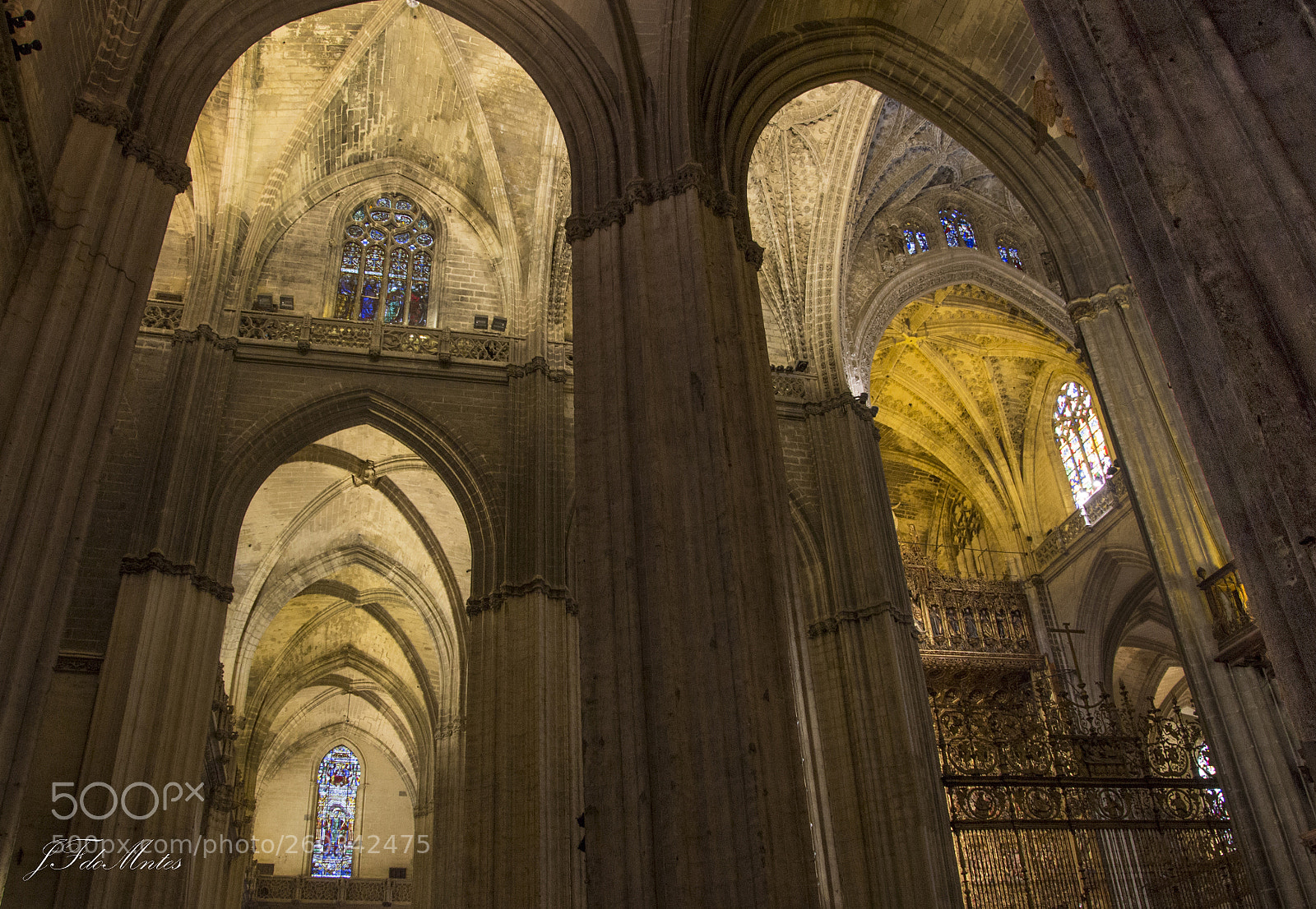 Canon EOS 700D (EOS Rebel T5i / EOS Kiss X7i) sample photo. Catedral de sevilla photography