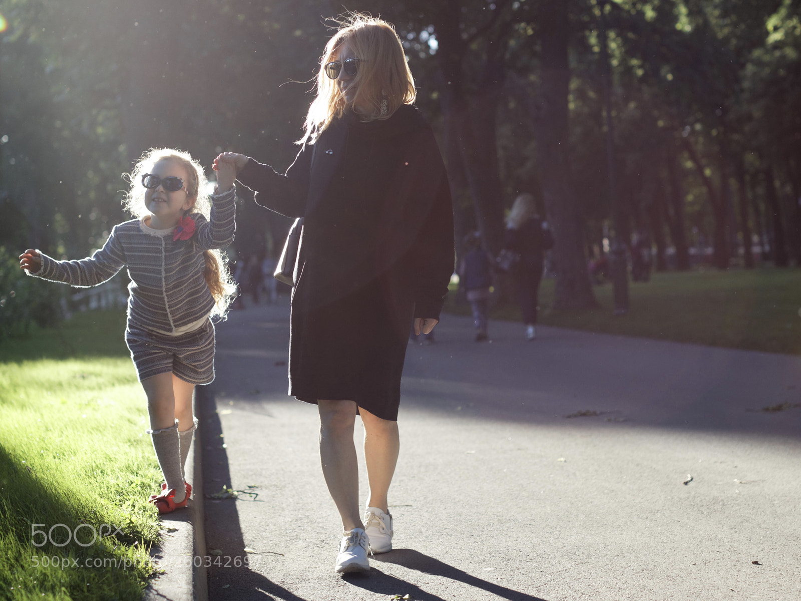 Canon EOS 5DS sample photo. My ladies and the photography
