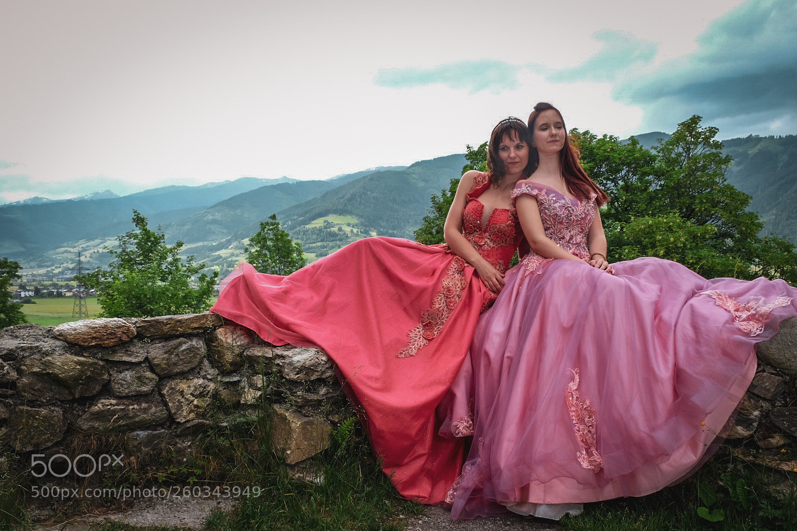 Fujifilm X-T1 sample photo. Sisters photography