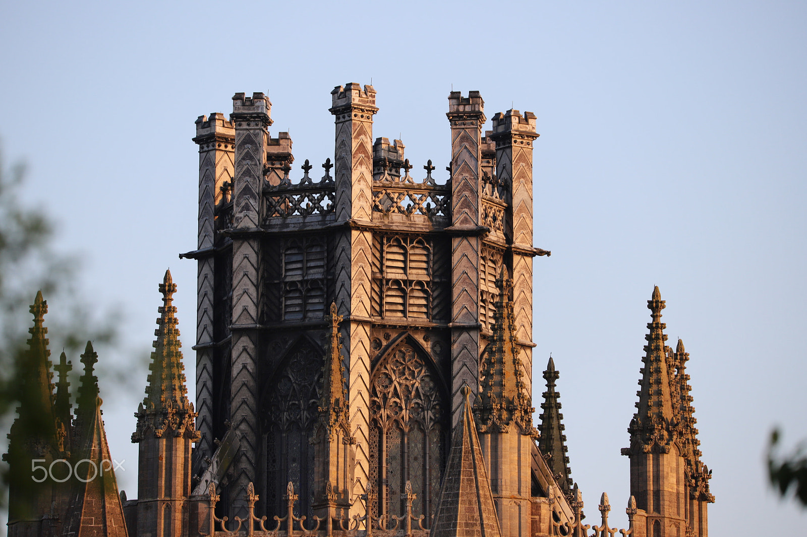 Canon EOS 6D Mark II + Sigma 150-600mm F5-6.3 DG OS HSM | C sample photo. Ely cathedral, working with sigma 150-600 mm lens photography