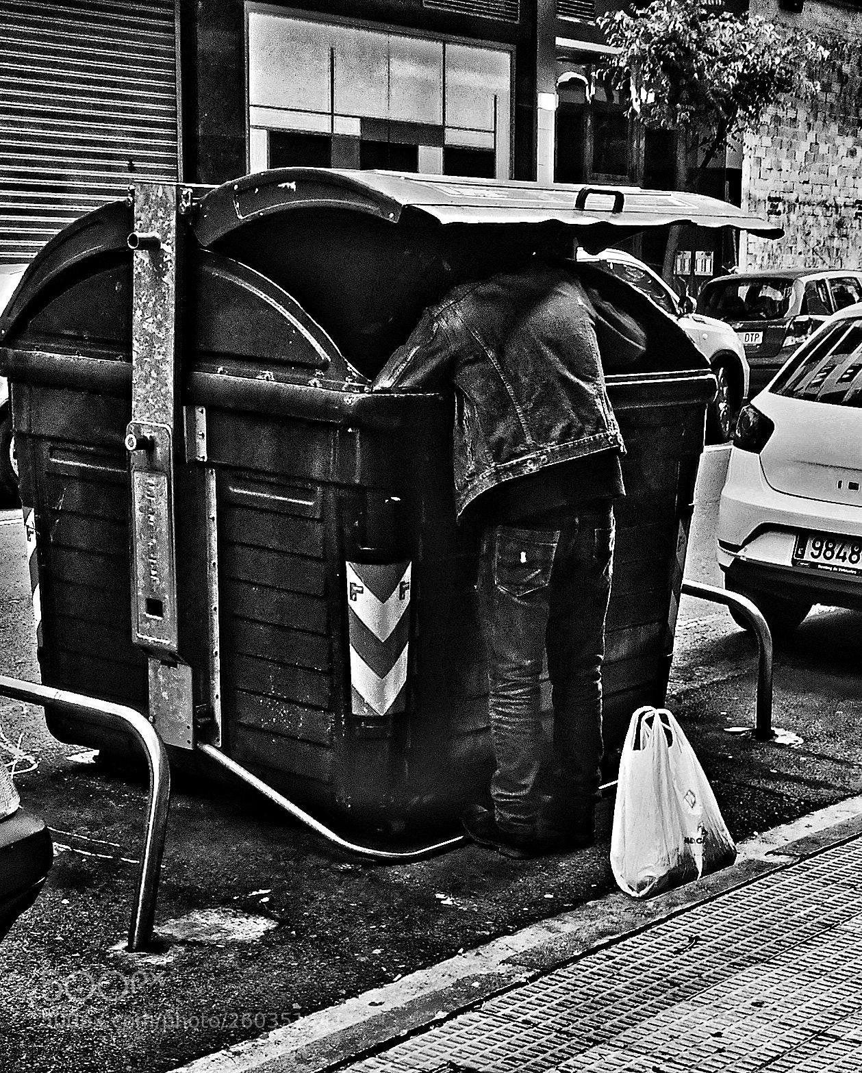 HUAWEI P9 sample photo. Bad days photography