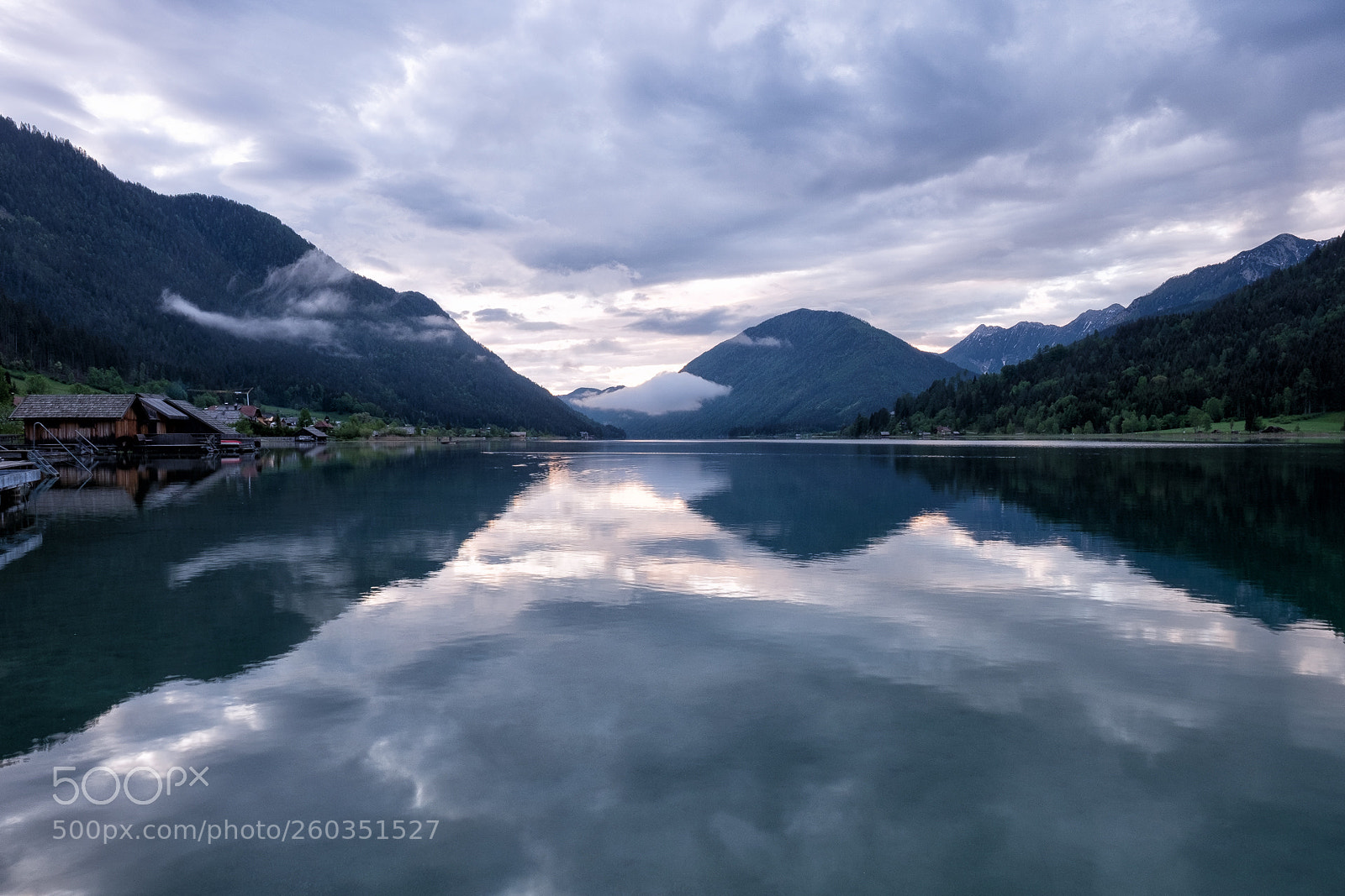Fujifilm X-T10 sample photo. Sunrise in the lake photography