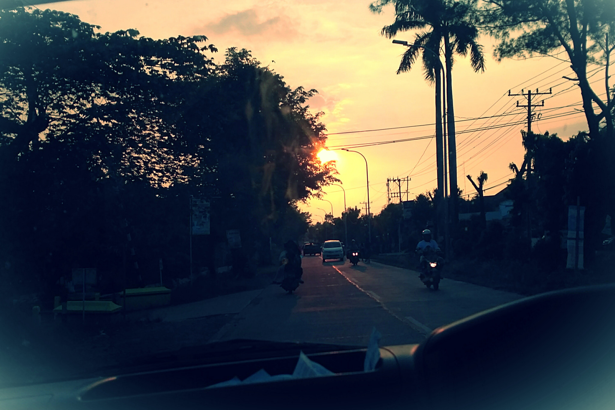 Xiaomi Redmi 3X sample photo. Di suatu sore... photography
