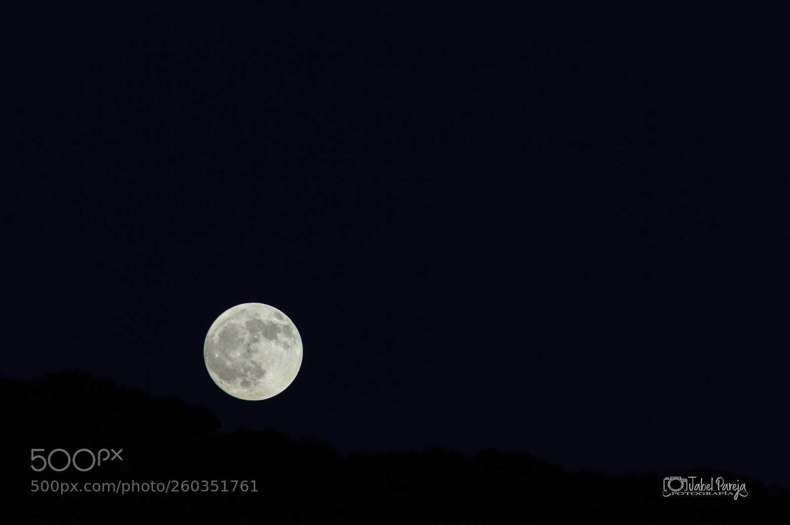 Canon EOS 60D sample photo. The moon photography