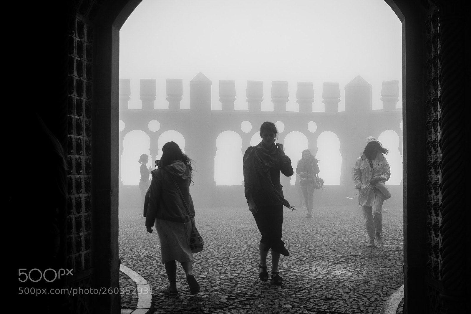 Nikon D7100 sample photo. Women in the fog photography