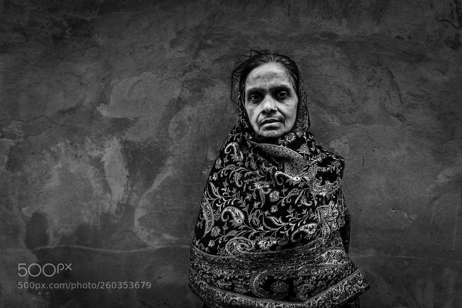Canon EOS 5DS R sample photo. Homeless woman photography