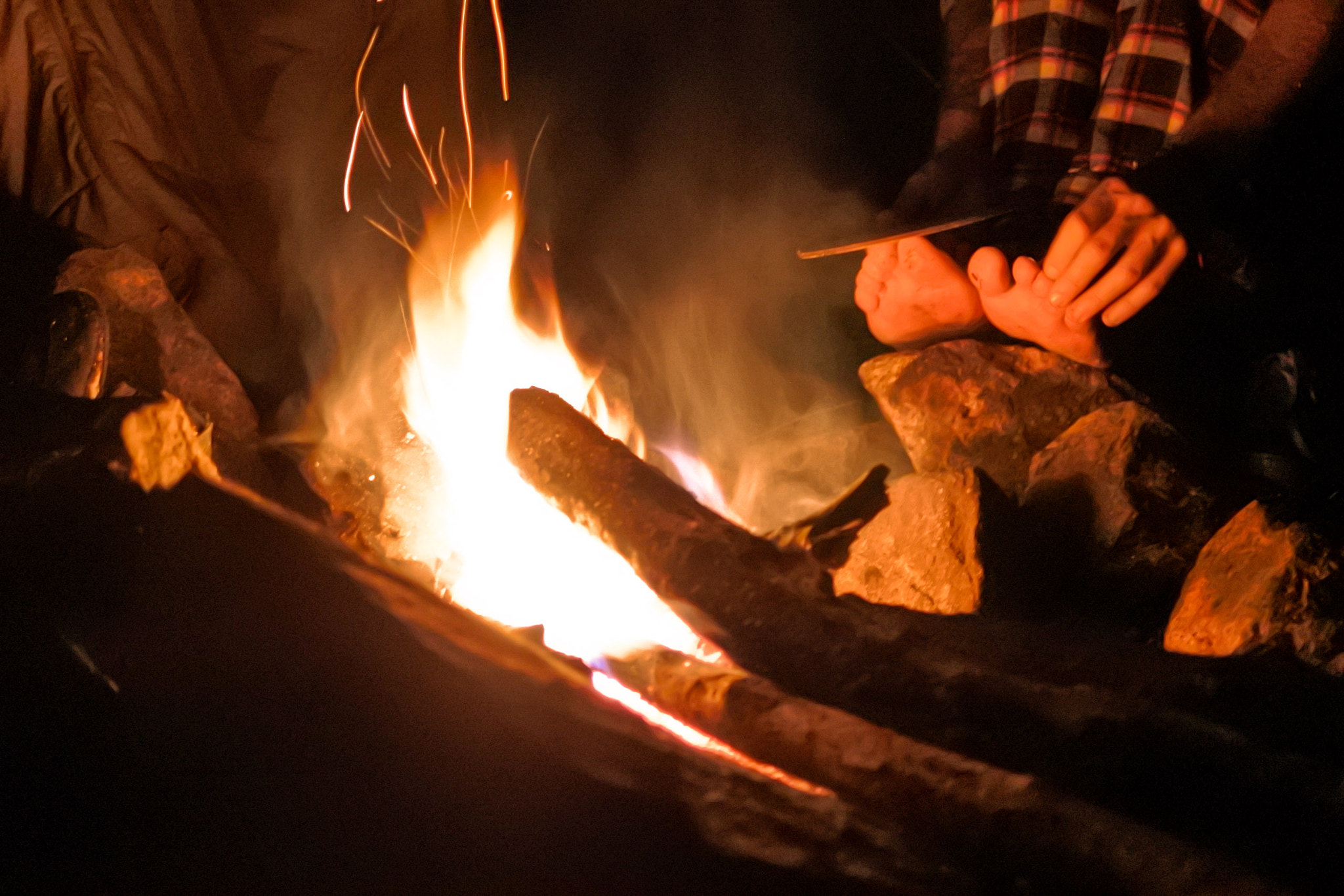 Nikon 1 J5 sample photo. Fuoco di notte photography