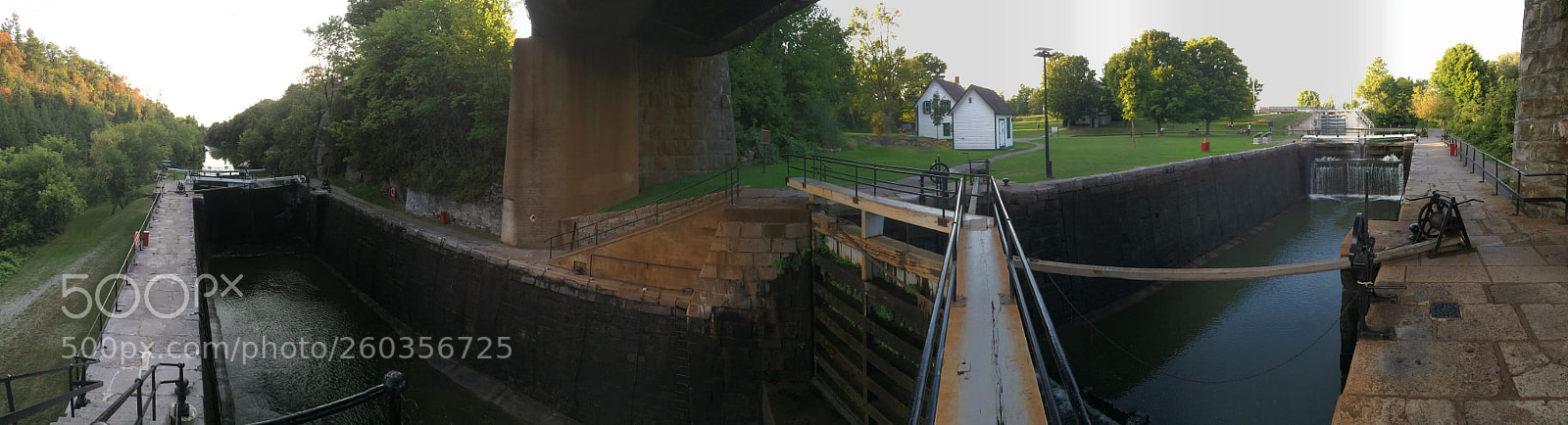Apple iPhone 5s sample photo. Rideau canal photography