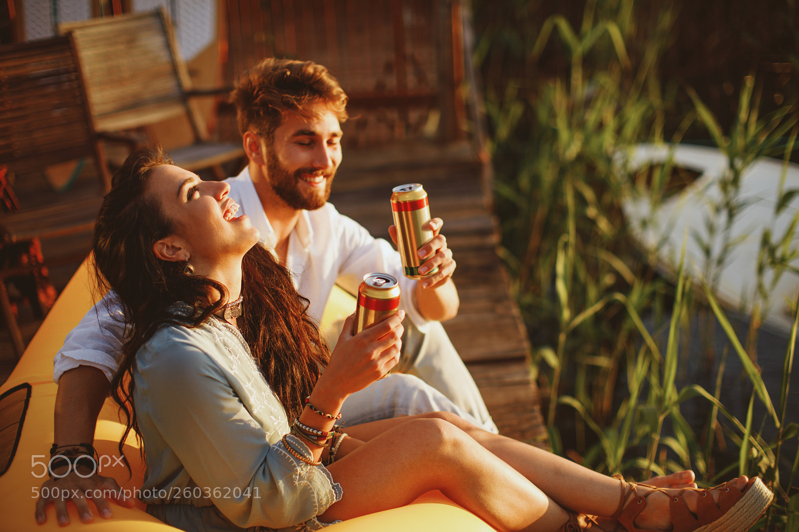 Canon EOS 5D Mark IV sample photo. Young happy couple enjoy photography